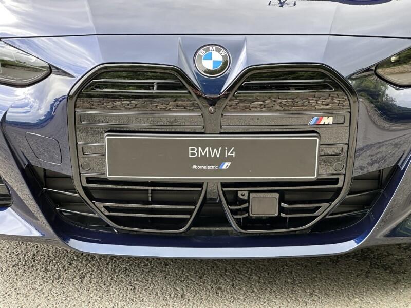 BMW i4 view 79