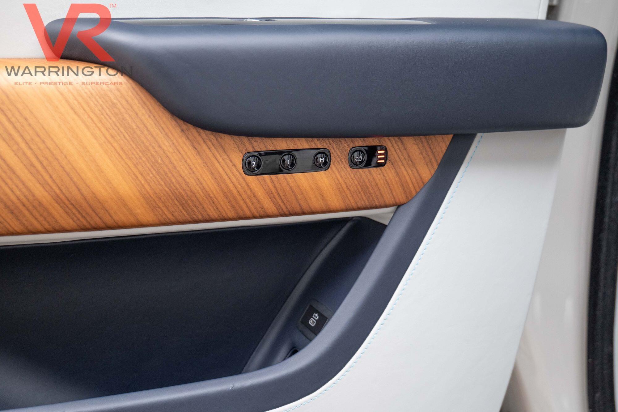 Rolls-Royce Cullinan view 45