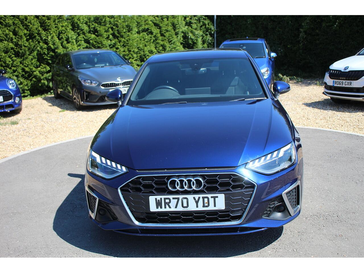 Audi A4 view 3