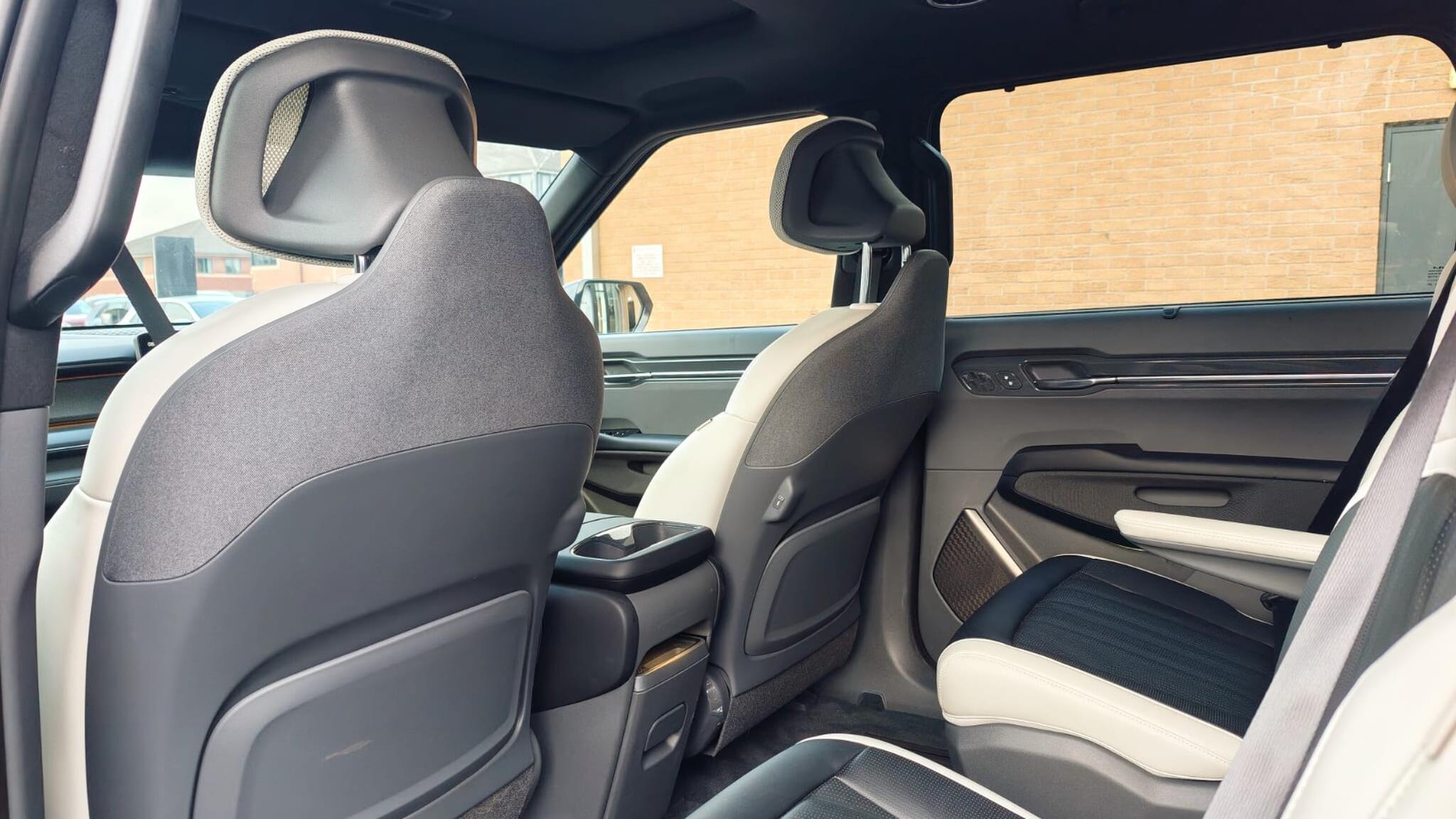Kia Ev9 view 26