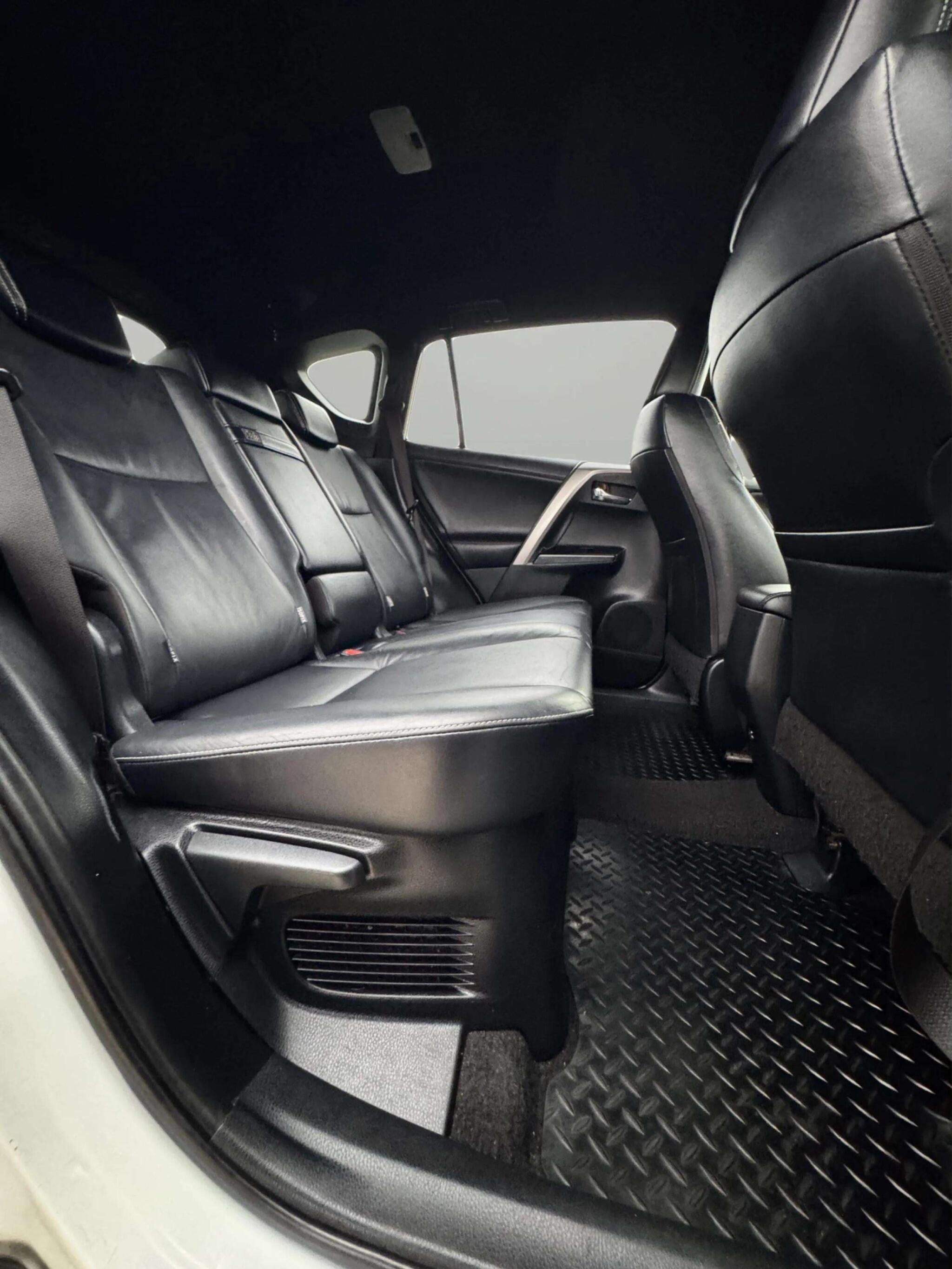 Toyota Rav4 view 61