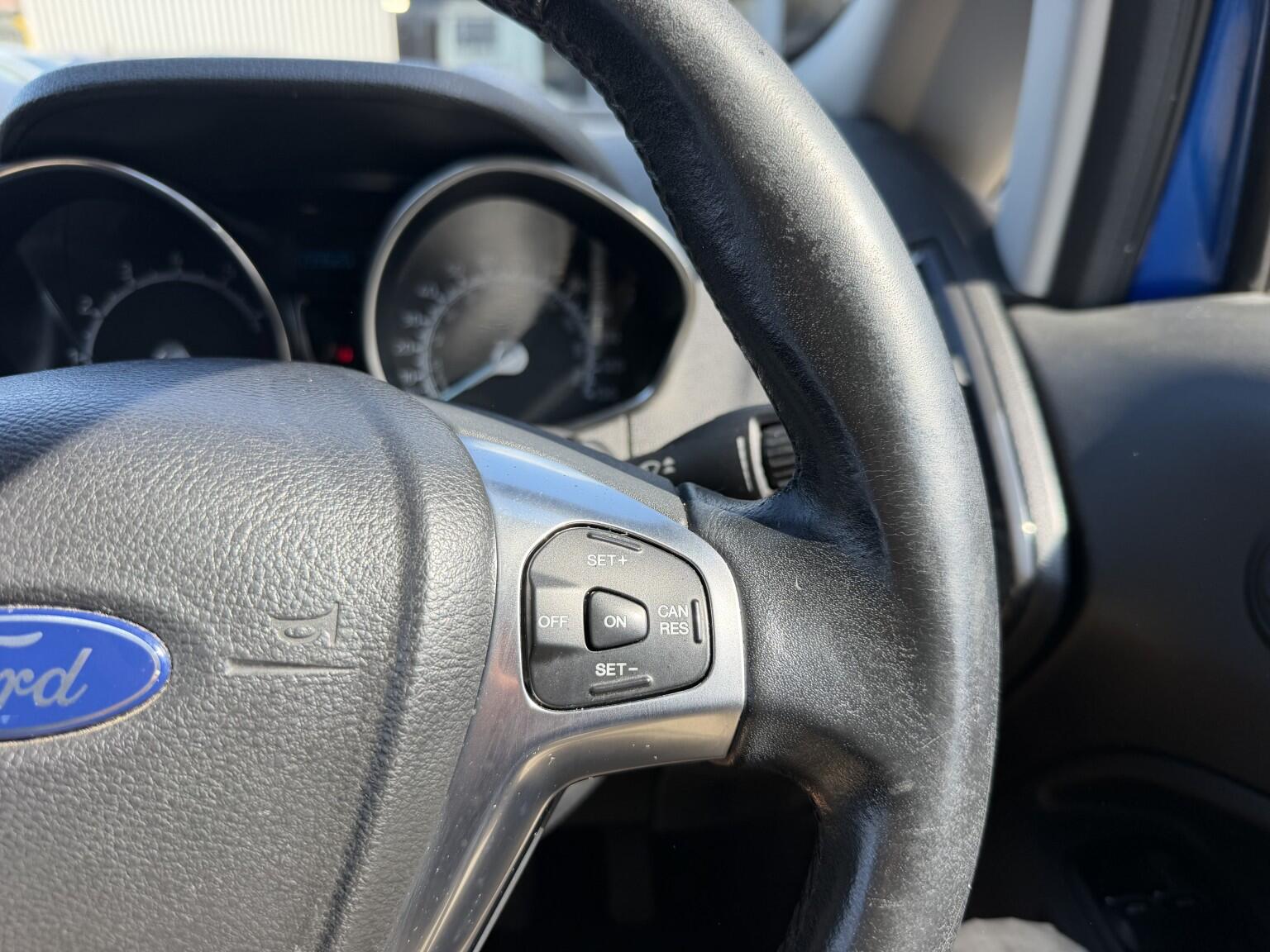 Ford Ecosport view 26