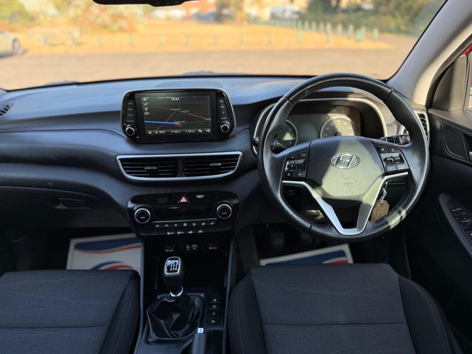 Hyundai Tucson view 22