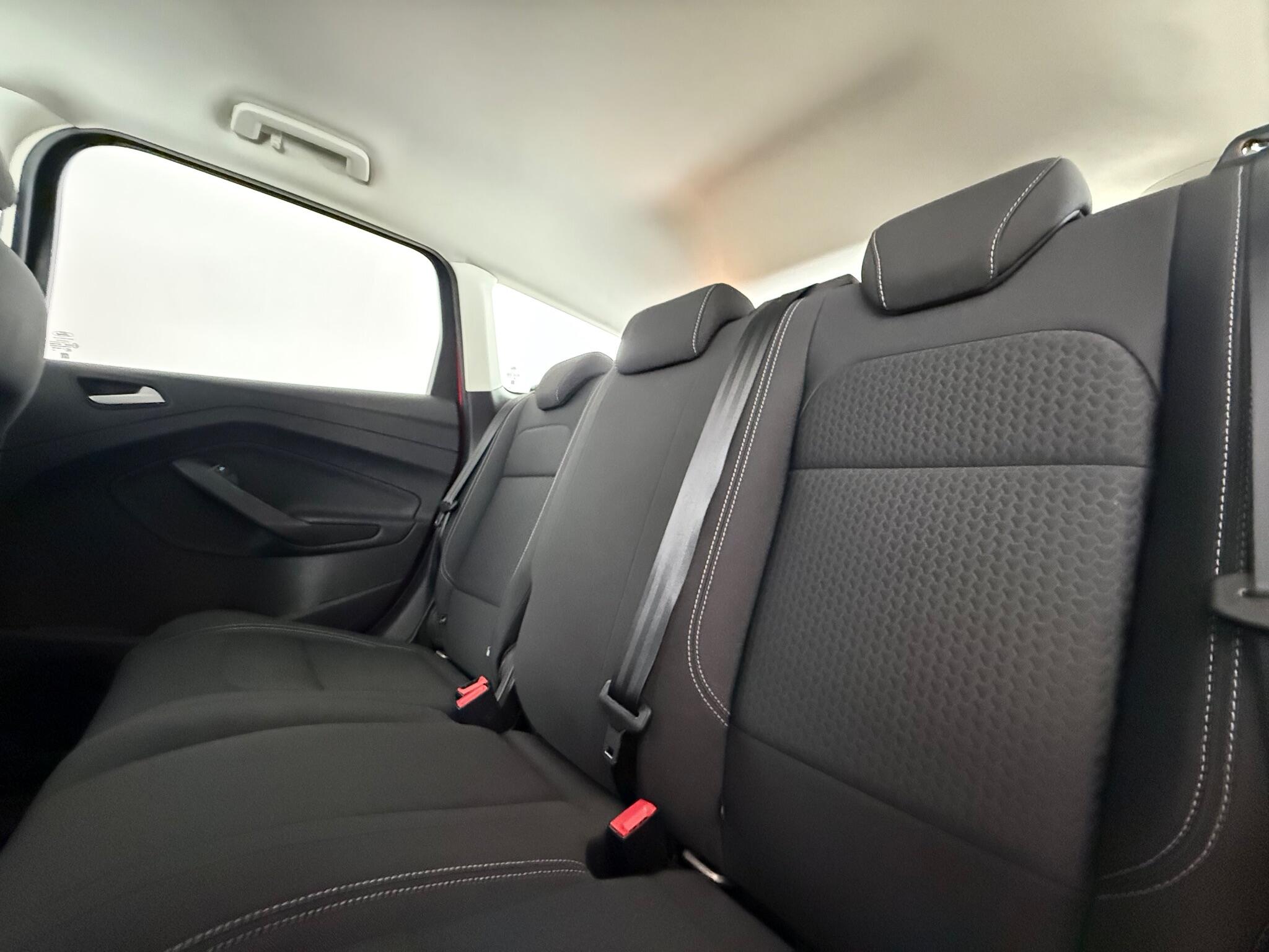Ford Kuga view 15