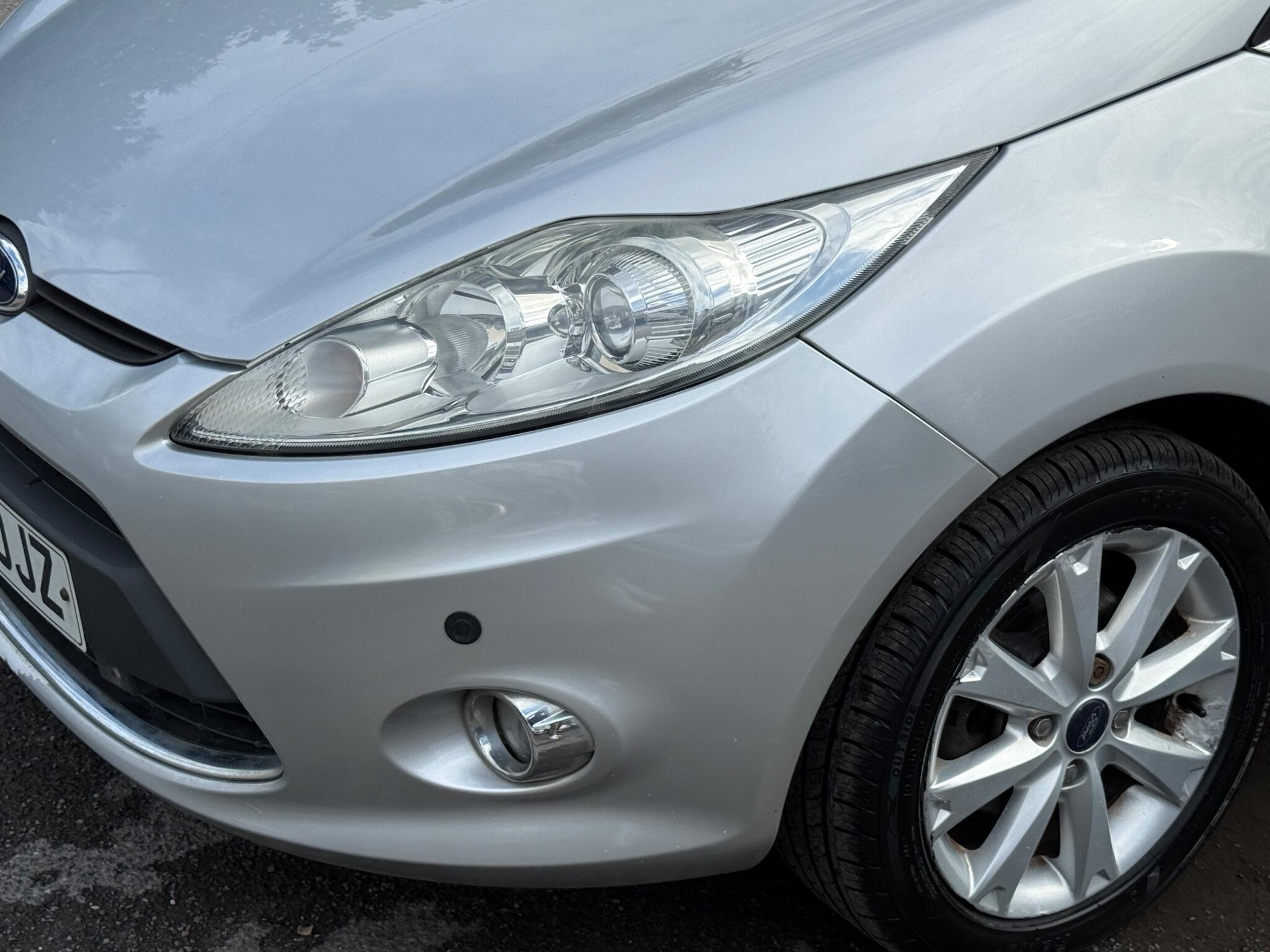 Ford Fiesta - Image 23
