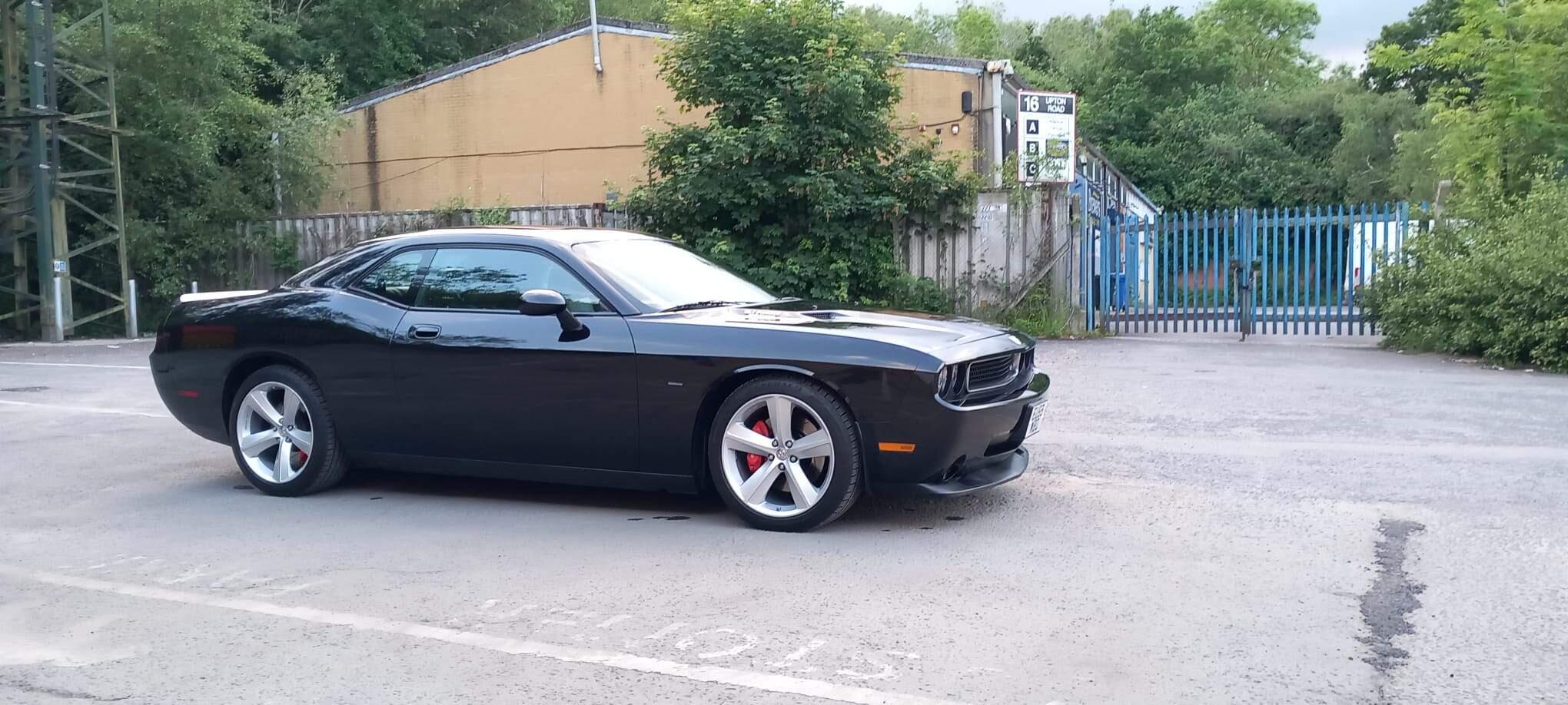 Dodge Challenger