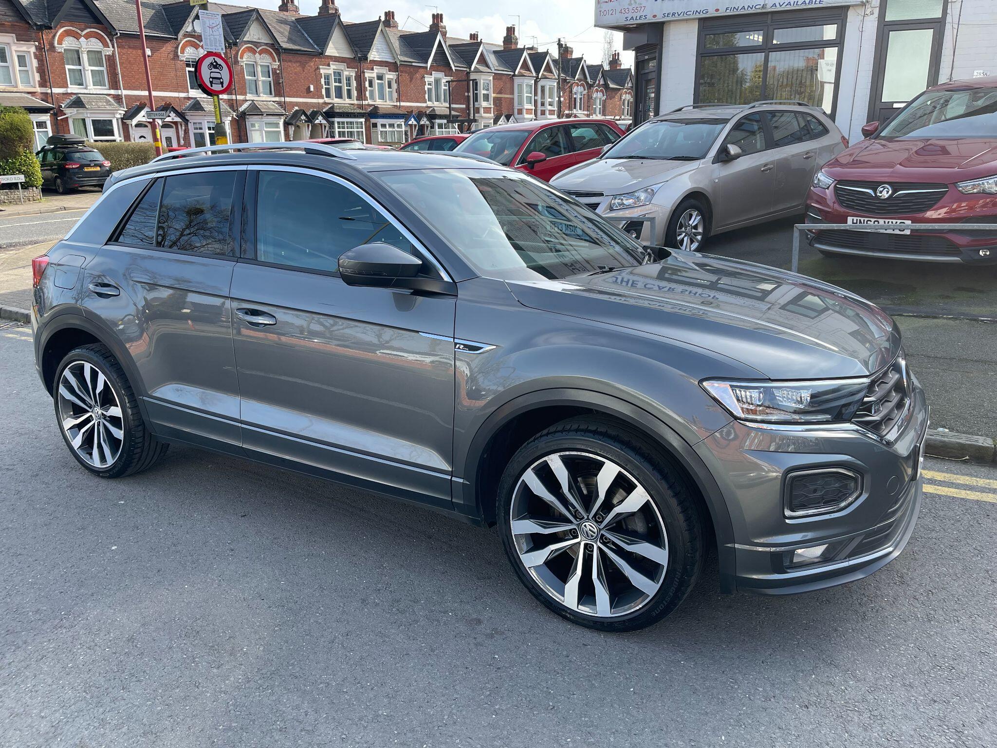 Volkswagen T-Roc view 8