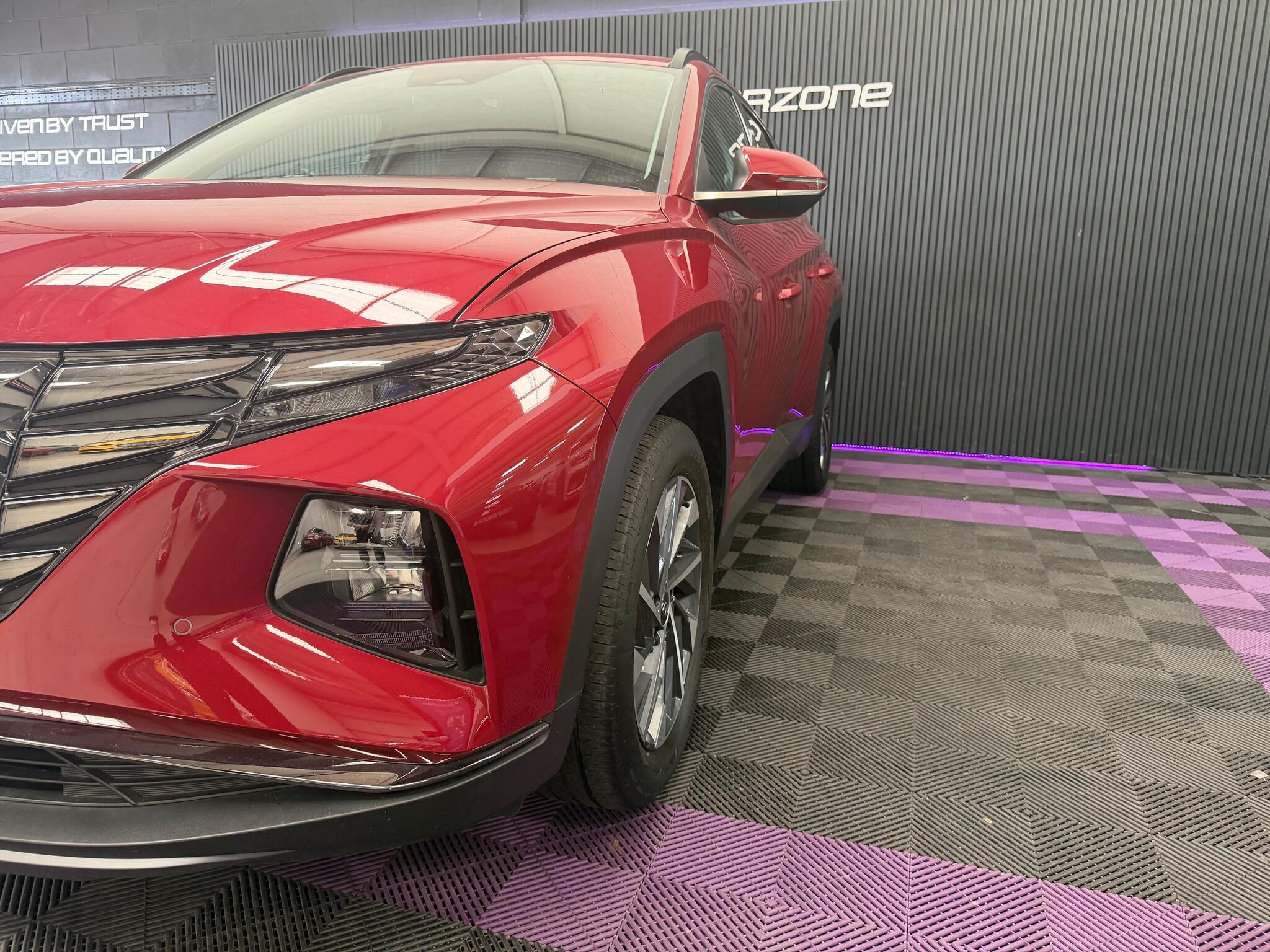 Hyundai Tucson view 25
