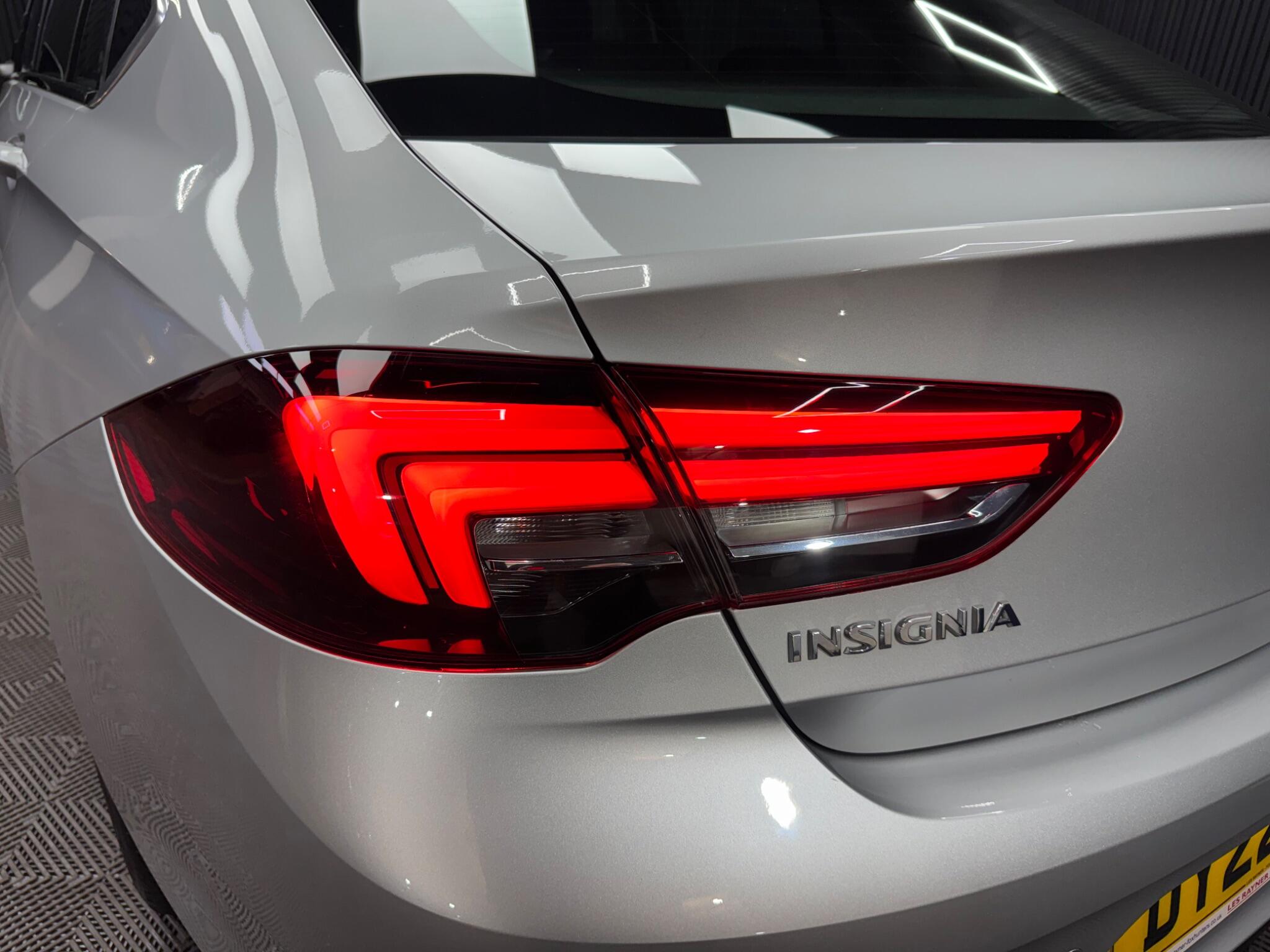 Vauxhall Insignia view 22