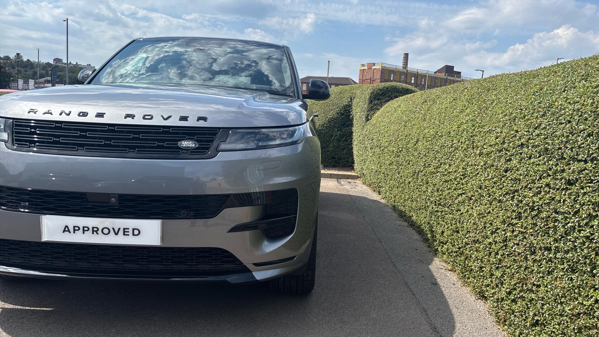 Land Rover Range Rover Sport view 44