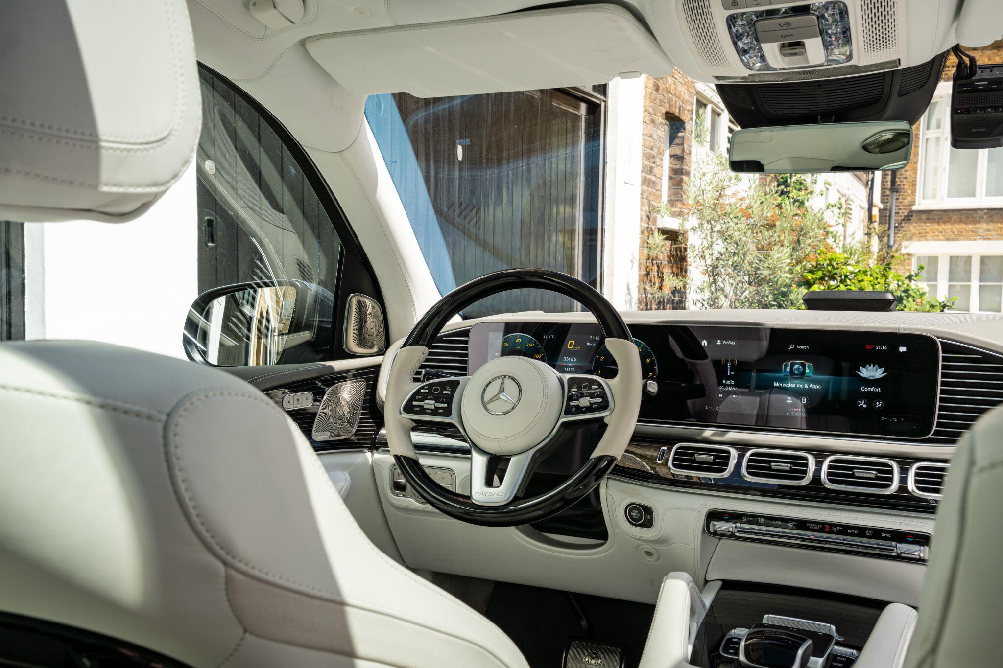 Mercedes-Benz GLS view 37