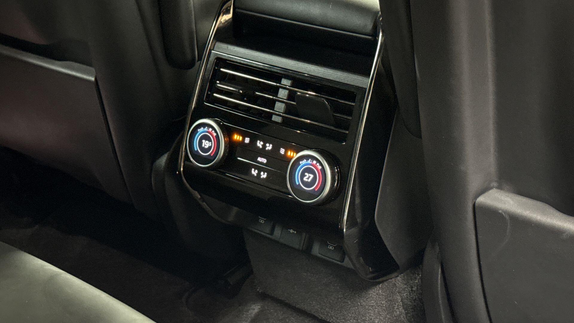 Land Rover Range Rover Sport view 18