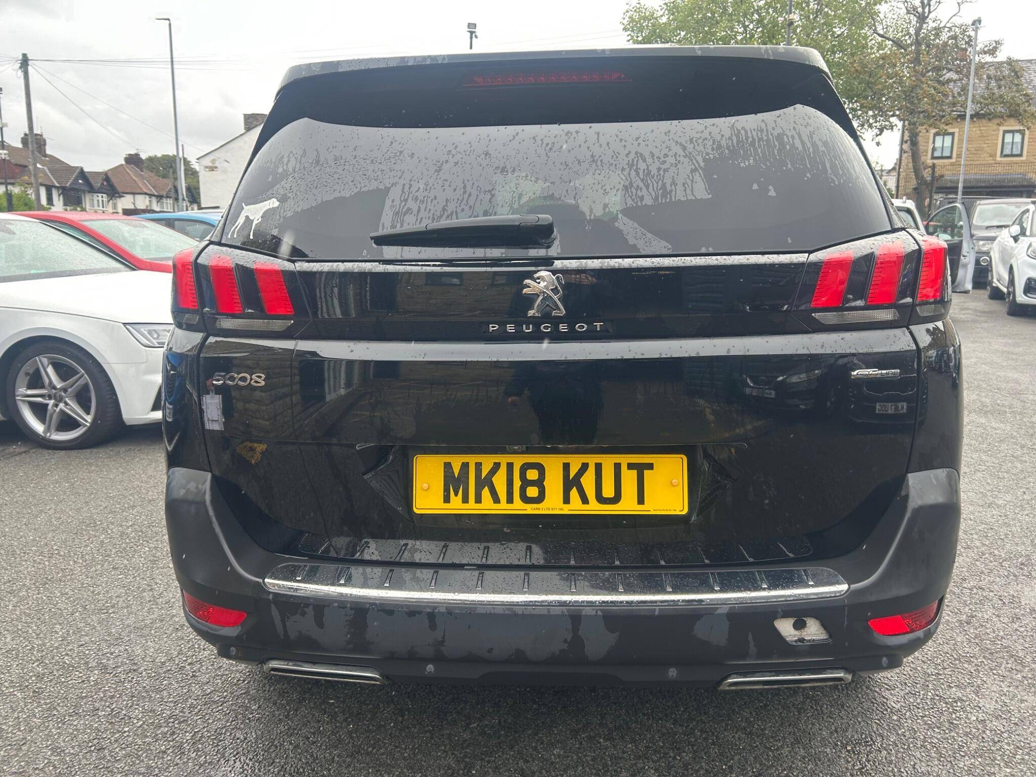 Peugeot 5008 view 7