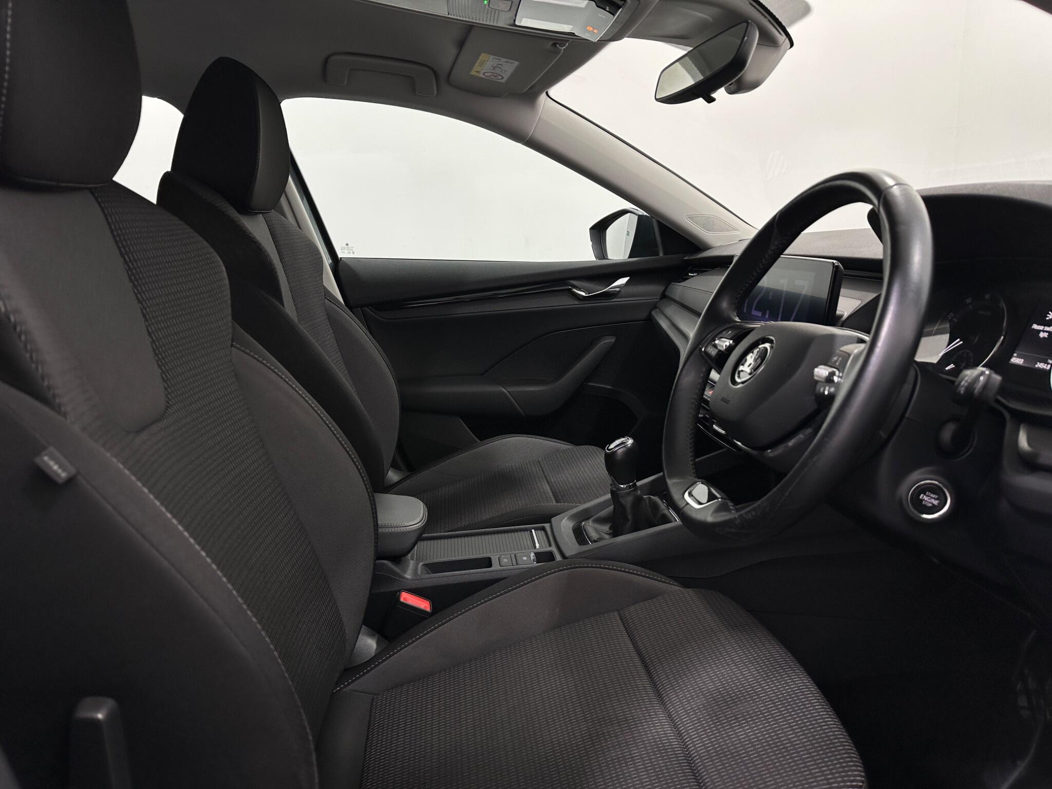 Skoda Octavia view 30