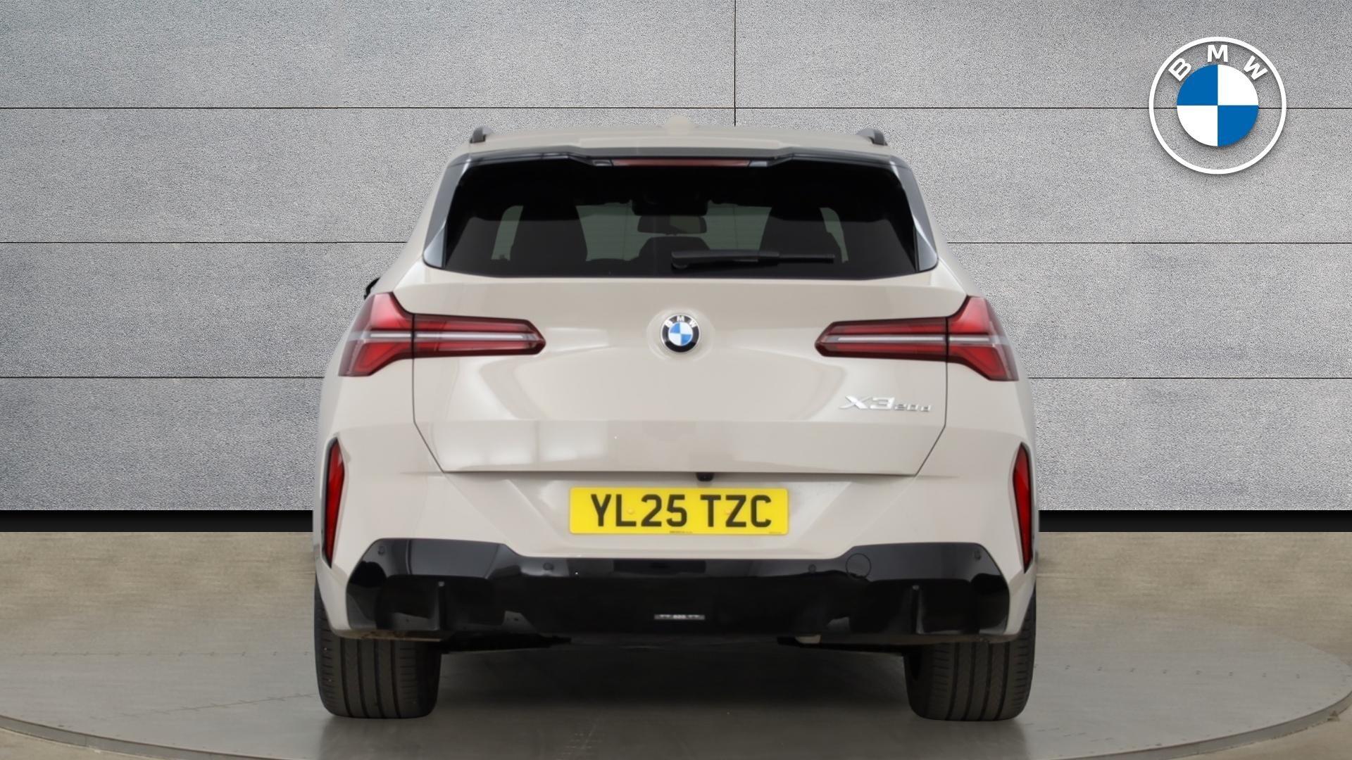 BMW X3 view 15