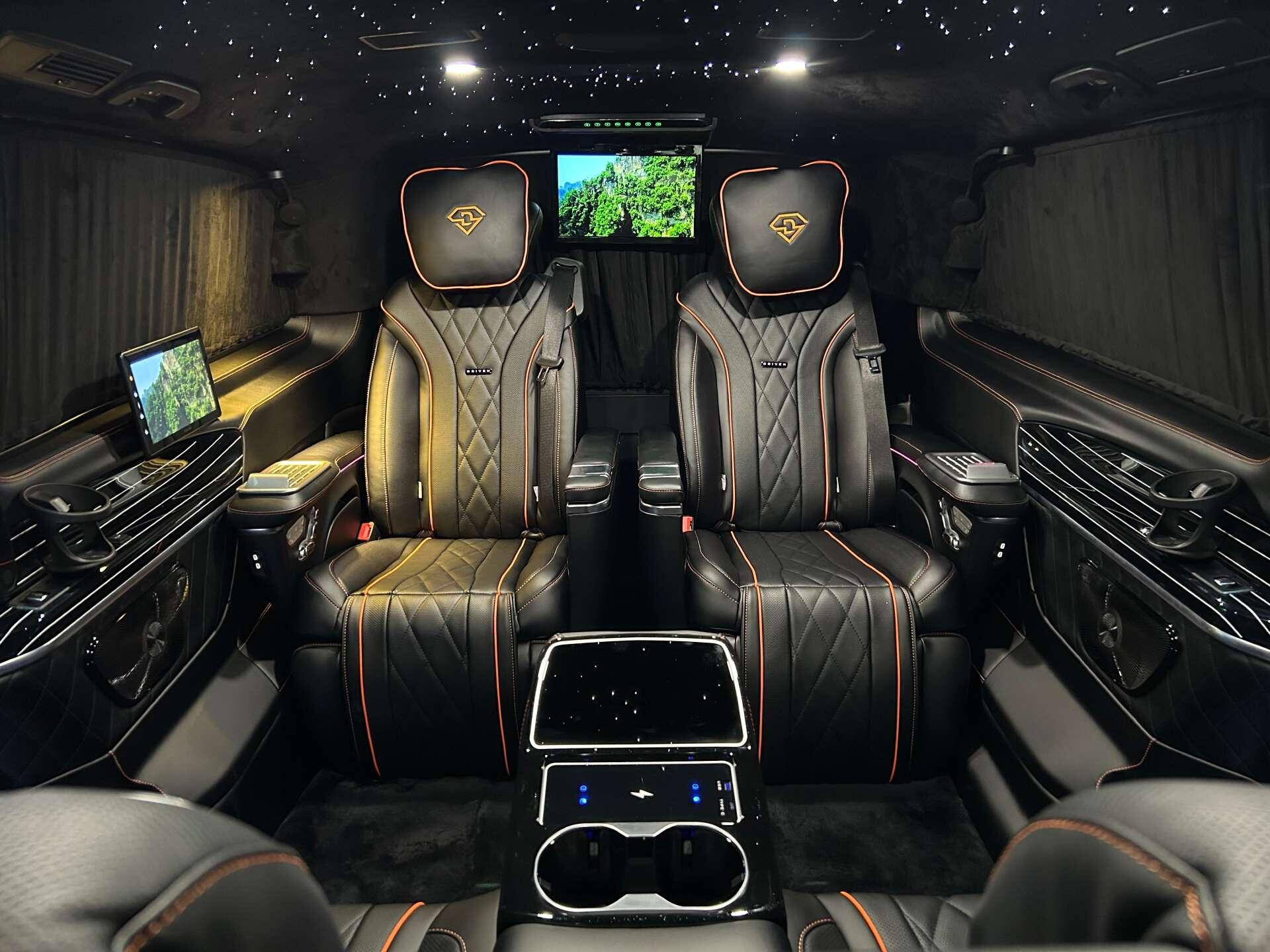 Mercedes-Benz V Class view 24