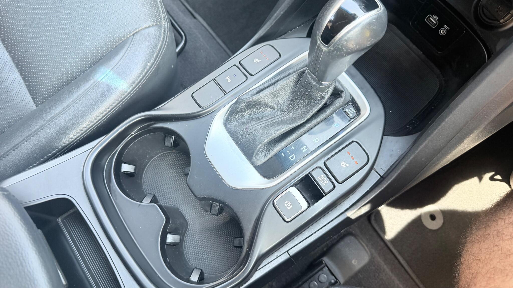 Hyundai Santa Fe view 27