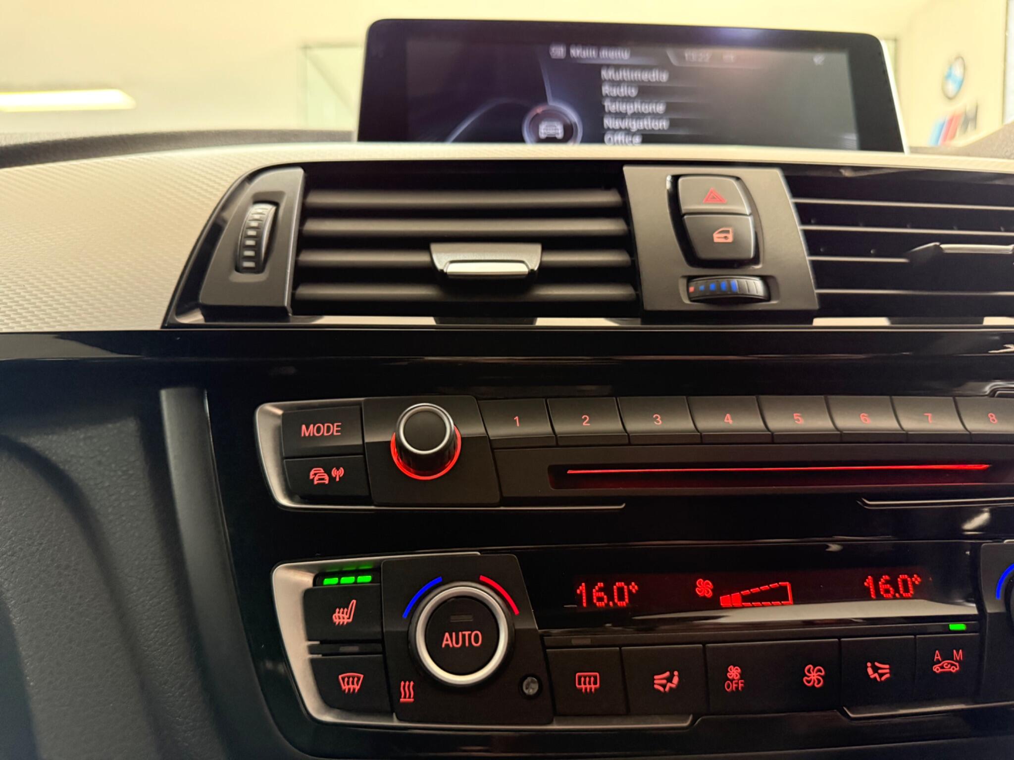 BMW 4 Series view 8