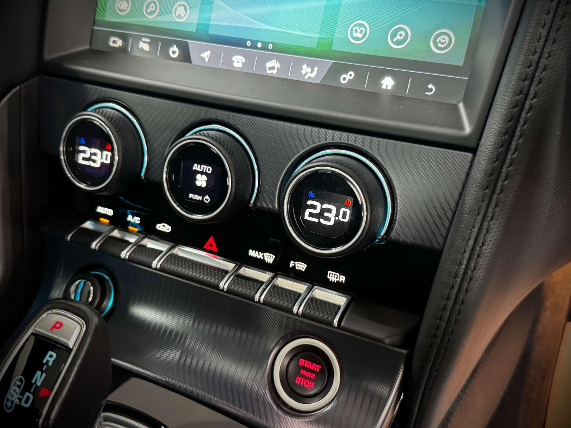 Jaguar F-Type view 48