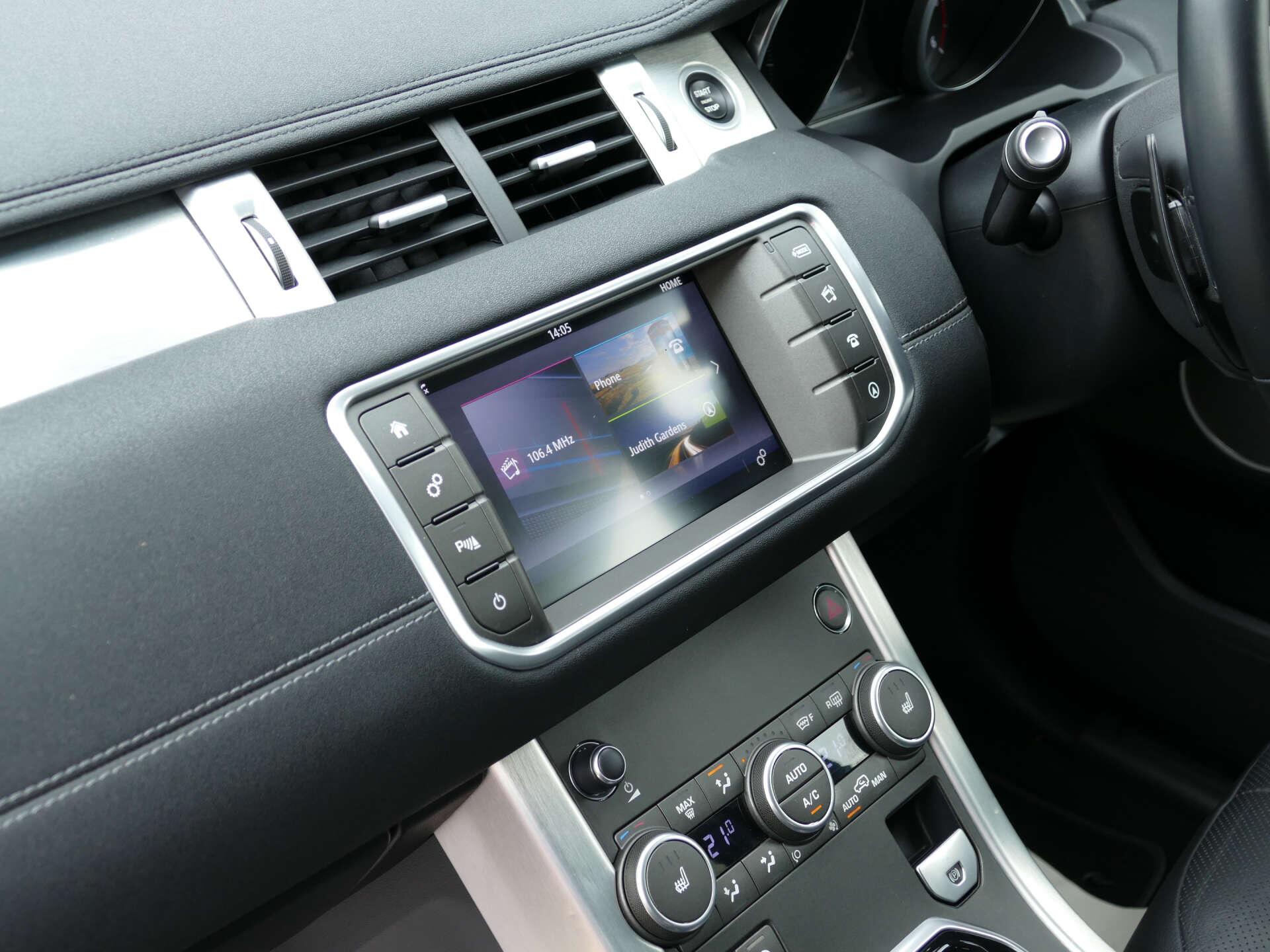 Land Rover Range Rover Evoque view 29