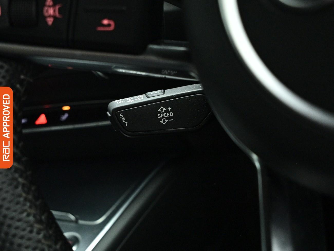 Audi TT view 19