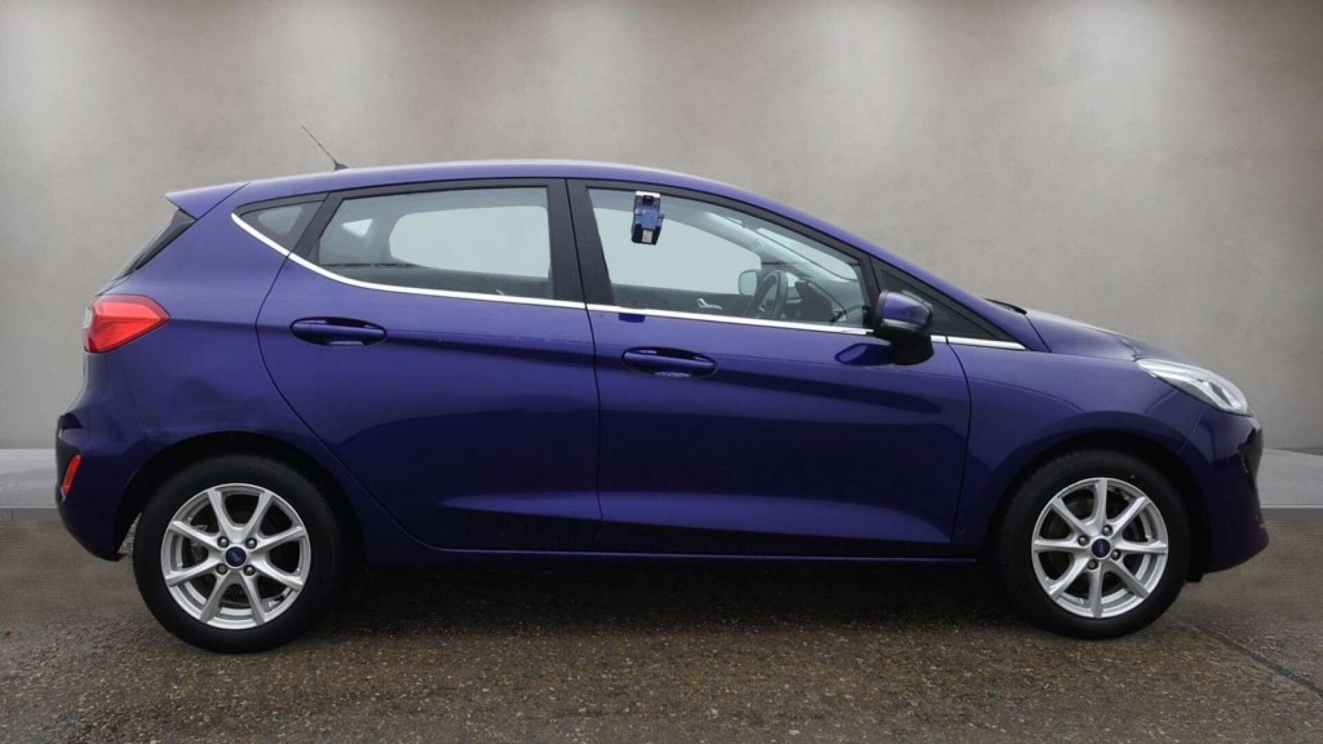 Ford Fiesta view 10