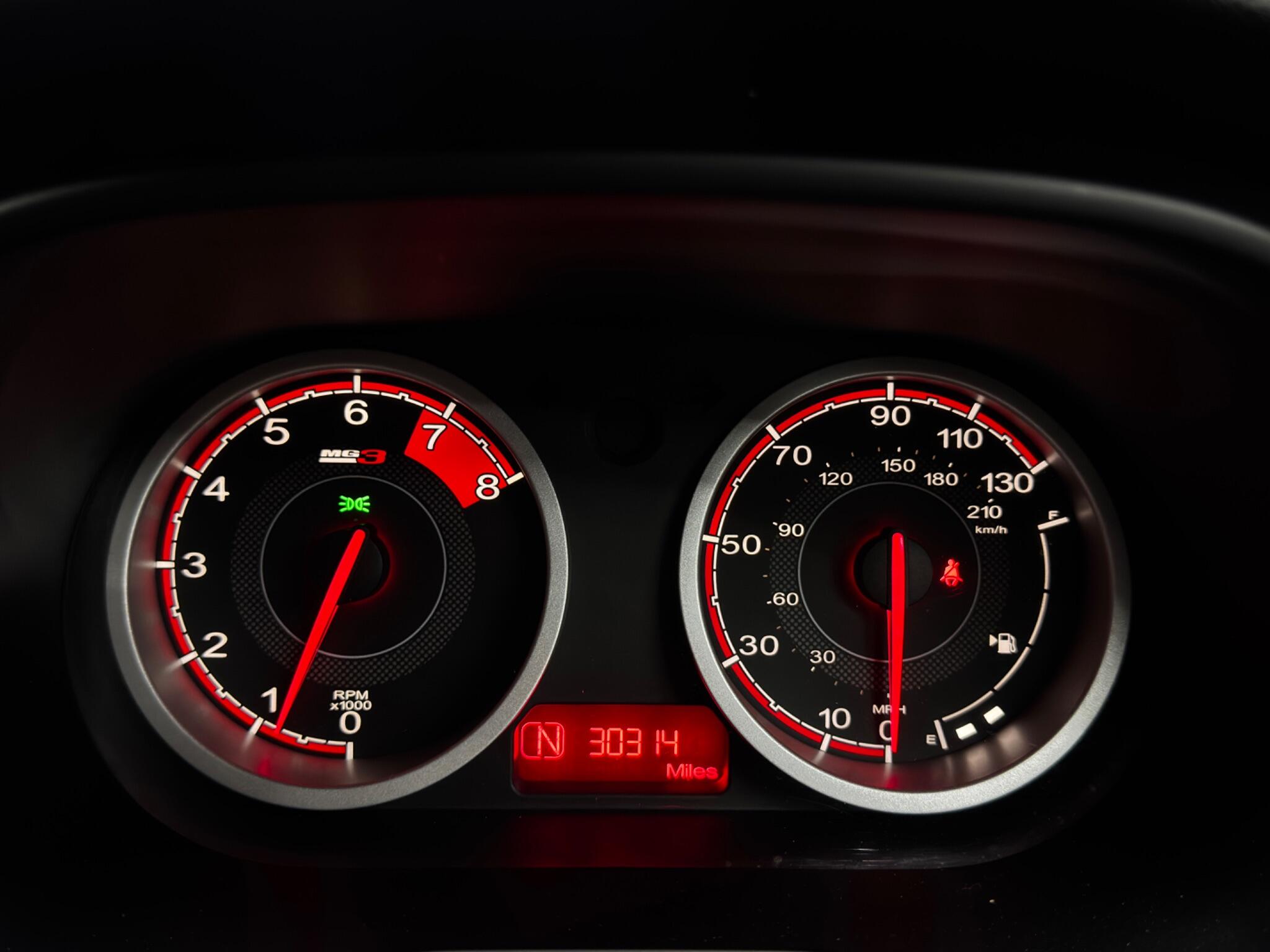 MG MG3 view 22