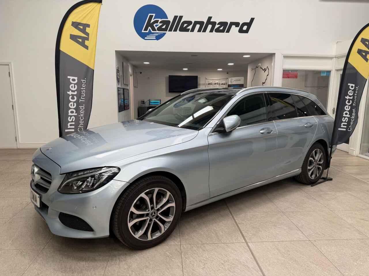 Mercedes-Benz C Class view 2