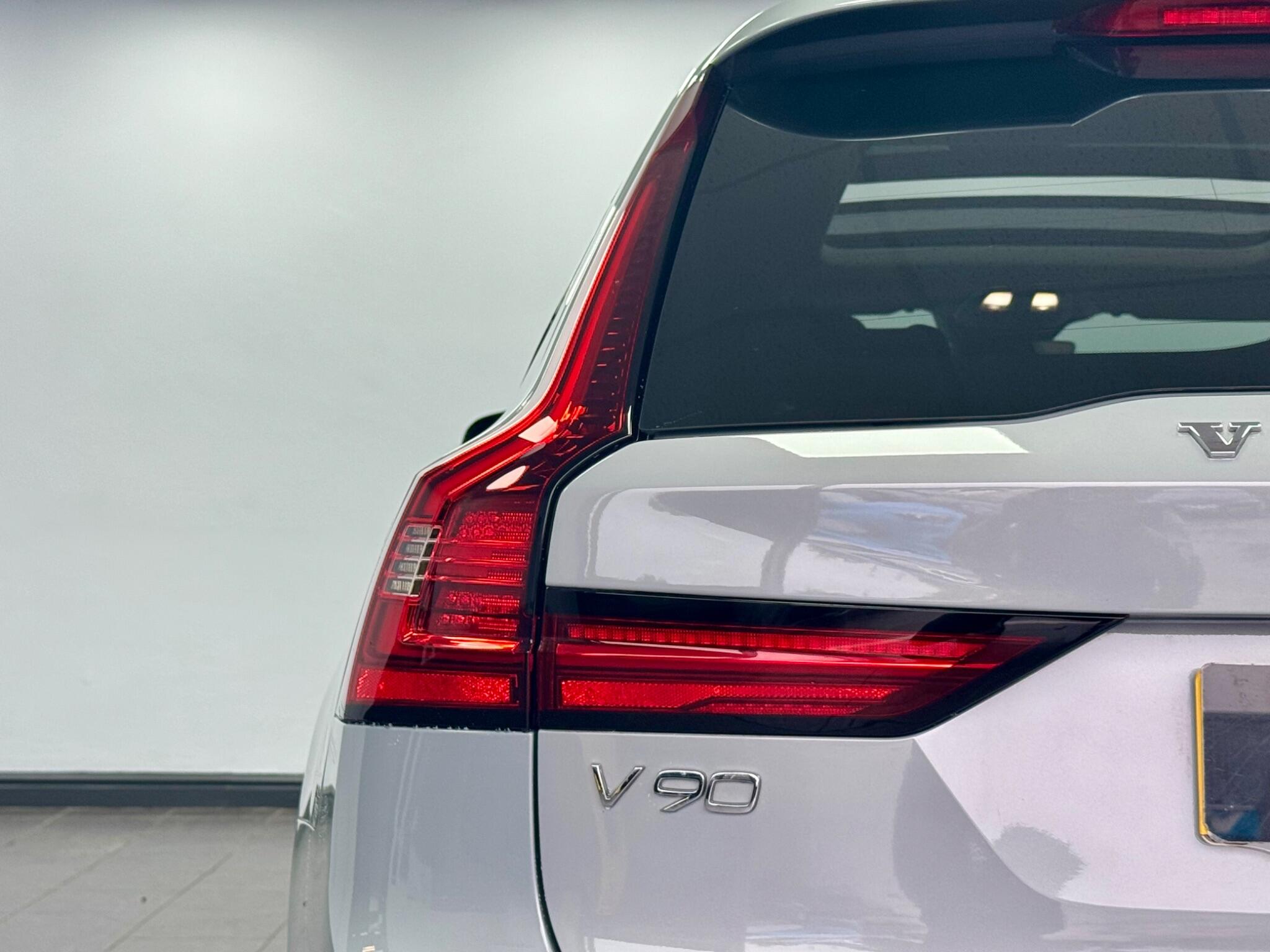 Volvo V90 view 57