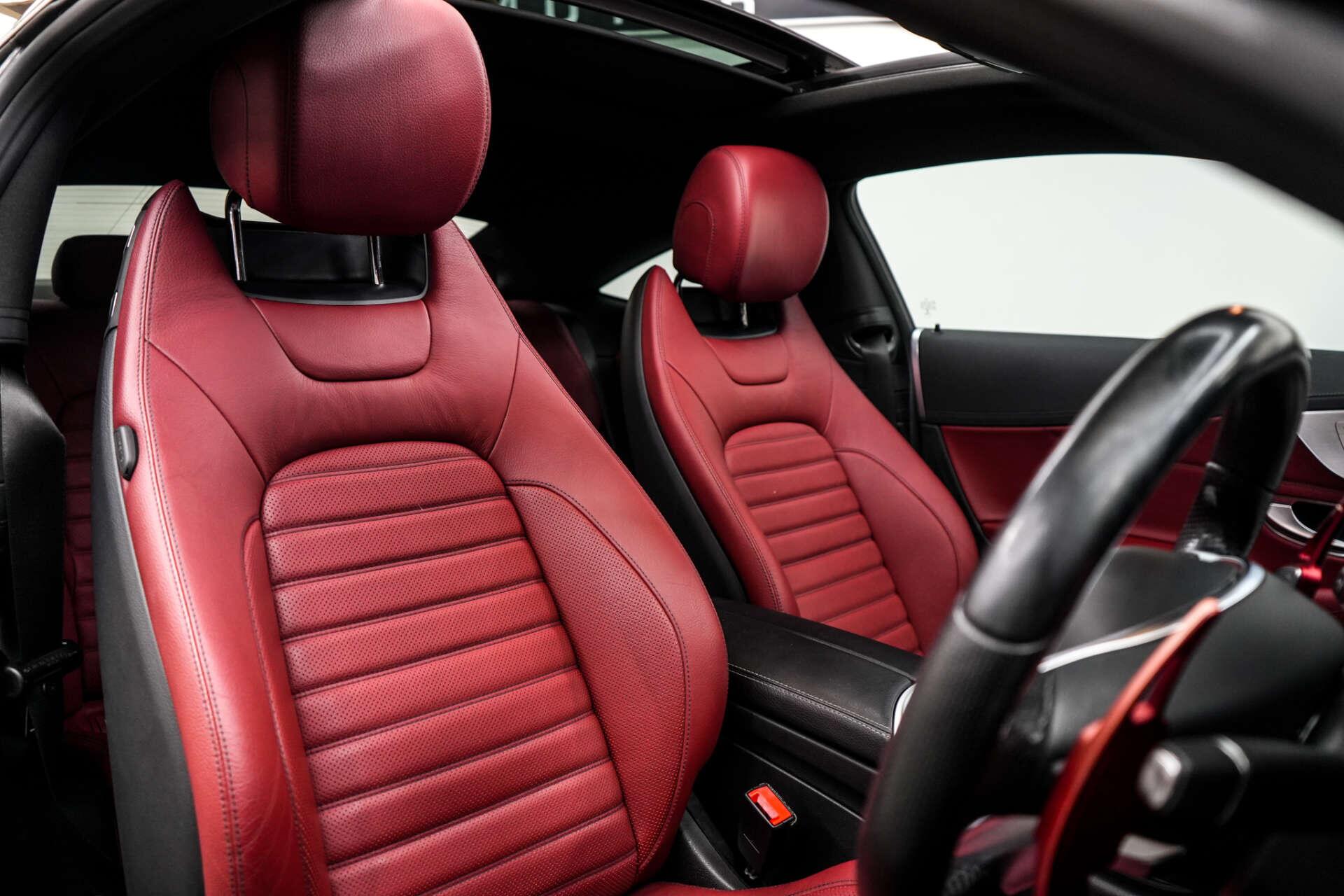 Mercedes-Benz C-Class view 15