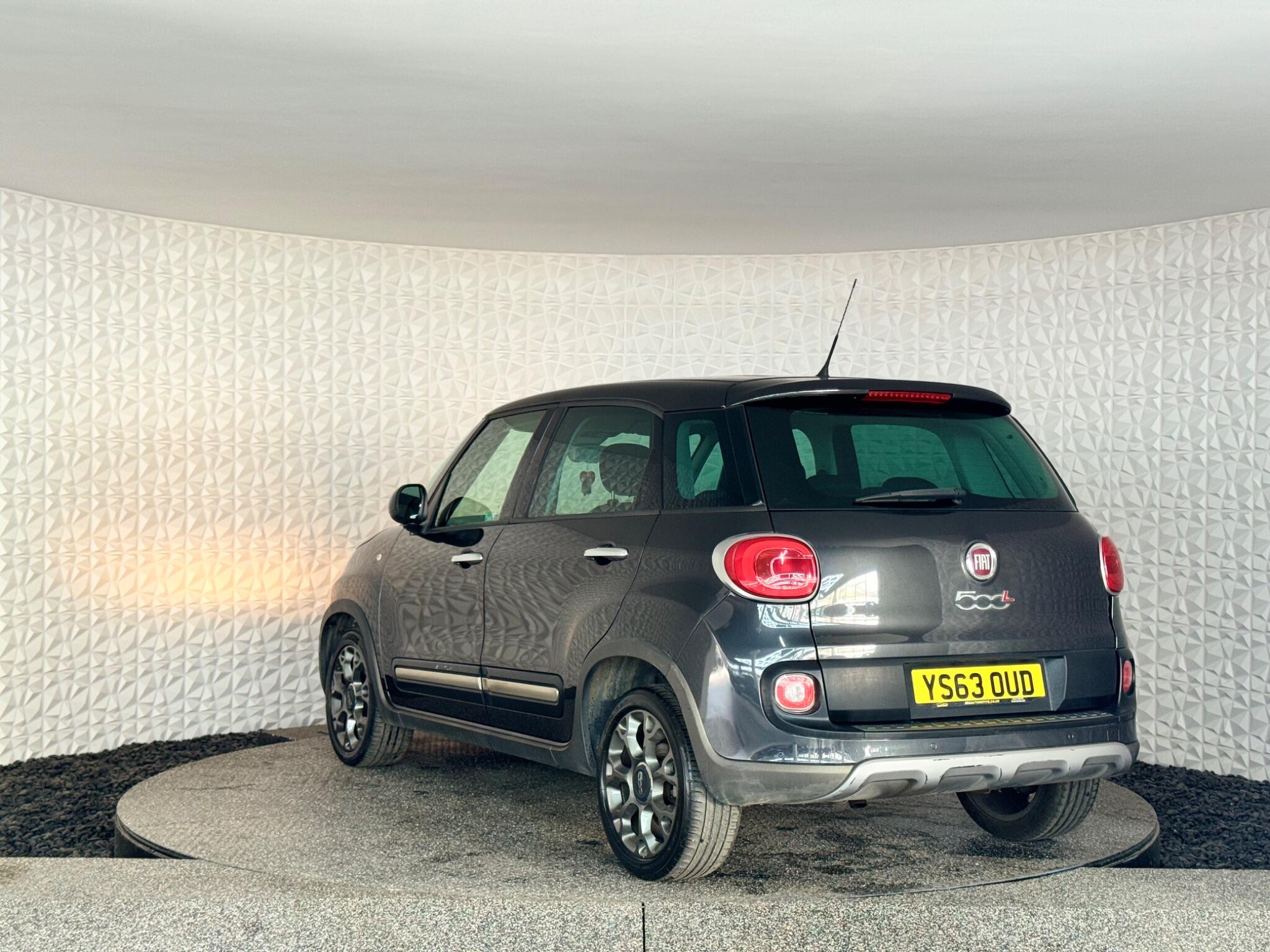 Fiat 500l view 16