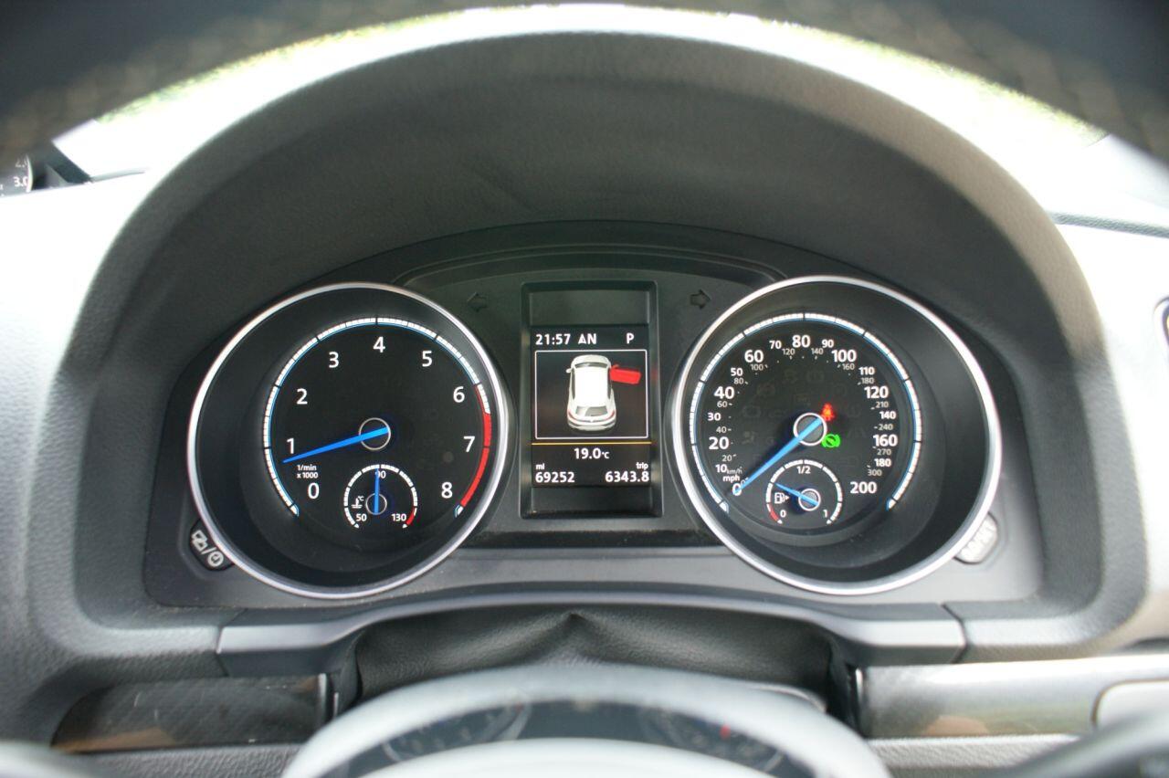 Volkswagen Scirocco view 43