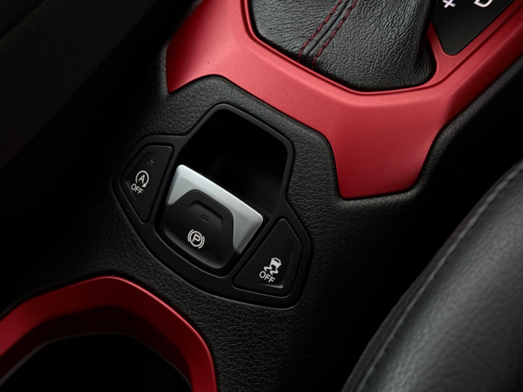 Jeep Renegade view 25