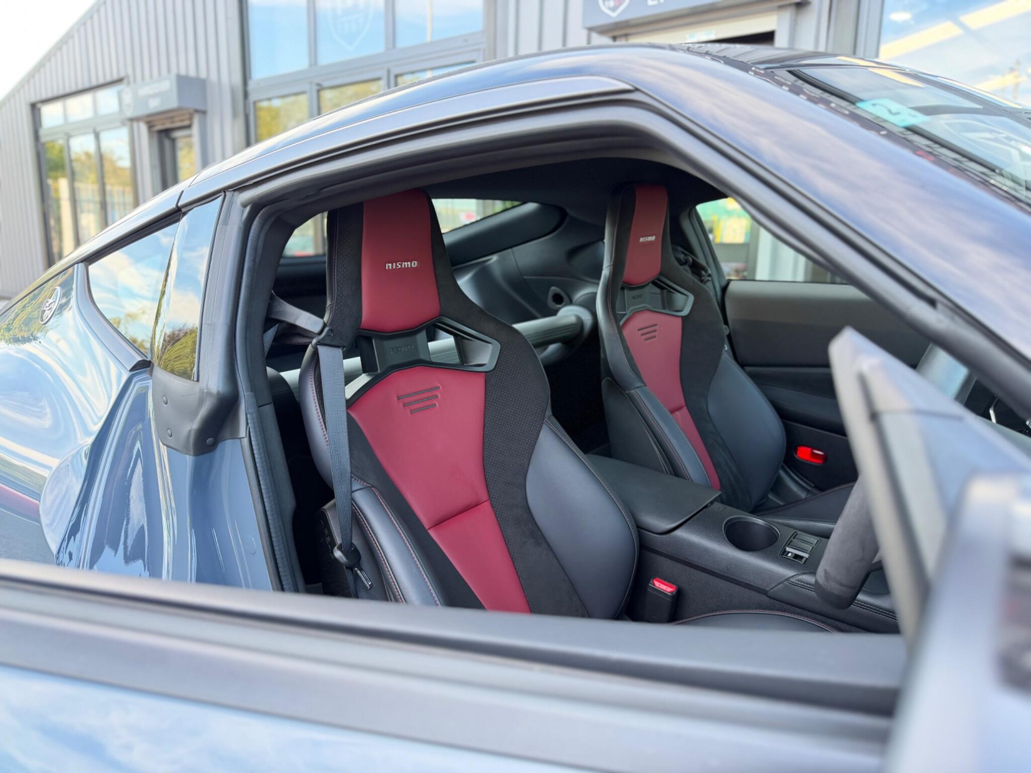 Nissan Fairlady view 6