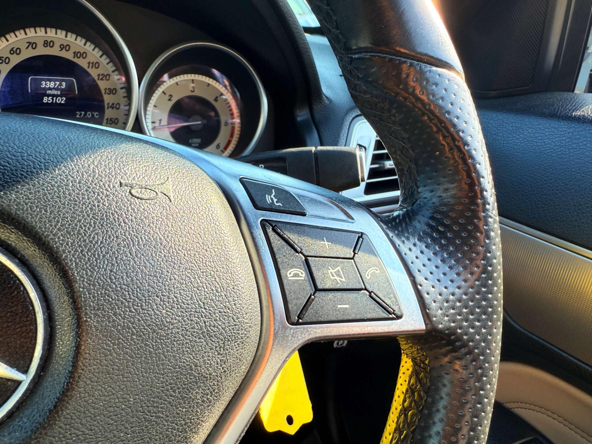 Mercedes-Benz E-Class view 52