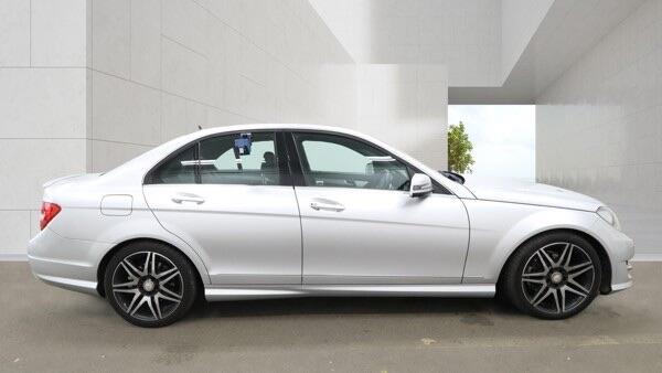 Mercedes-Benz C Class view 10