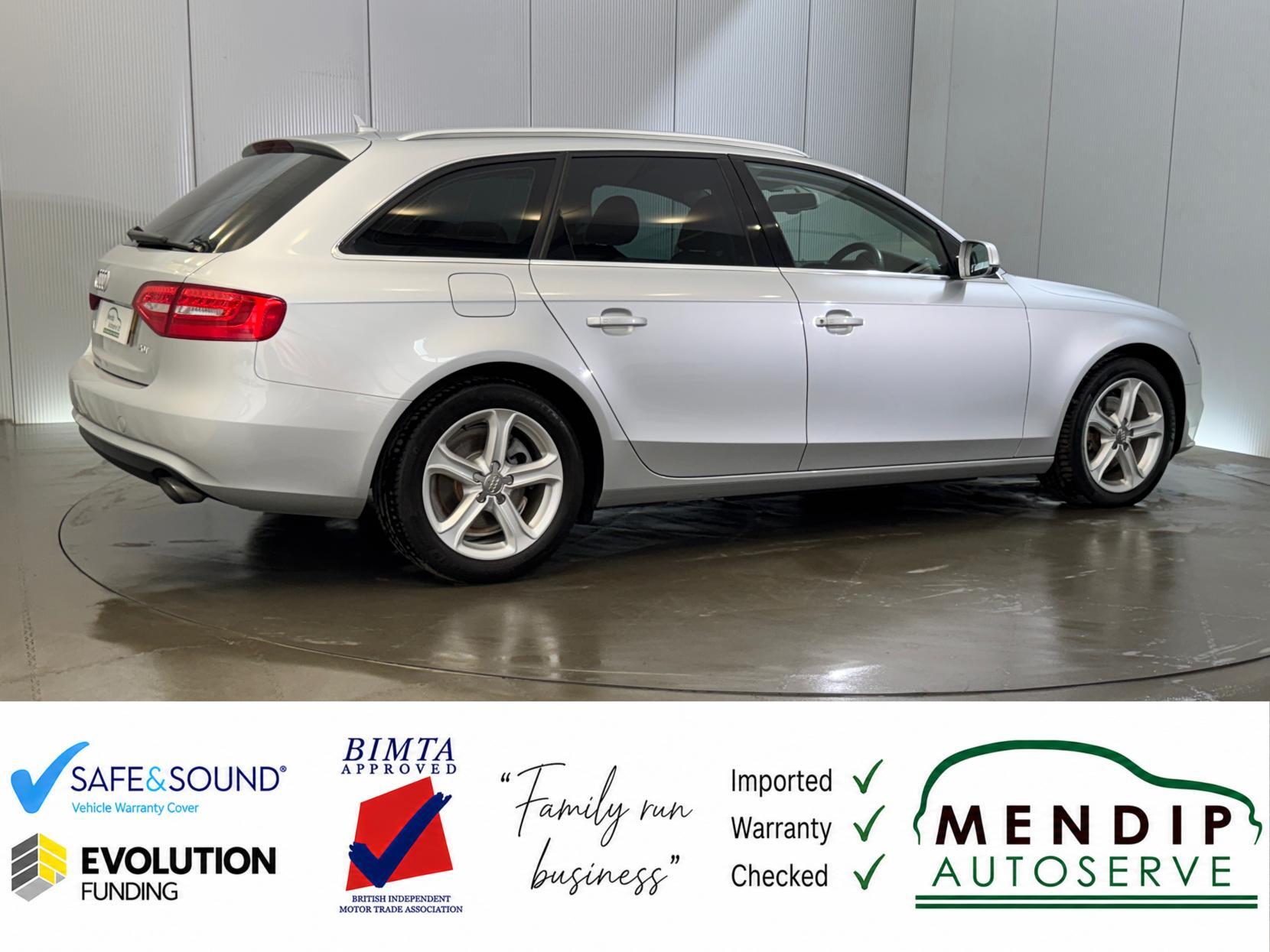 Audi A4 Avant view 32