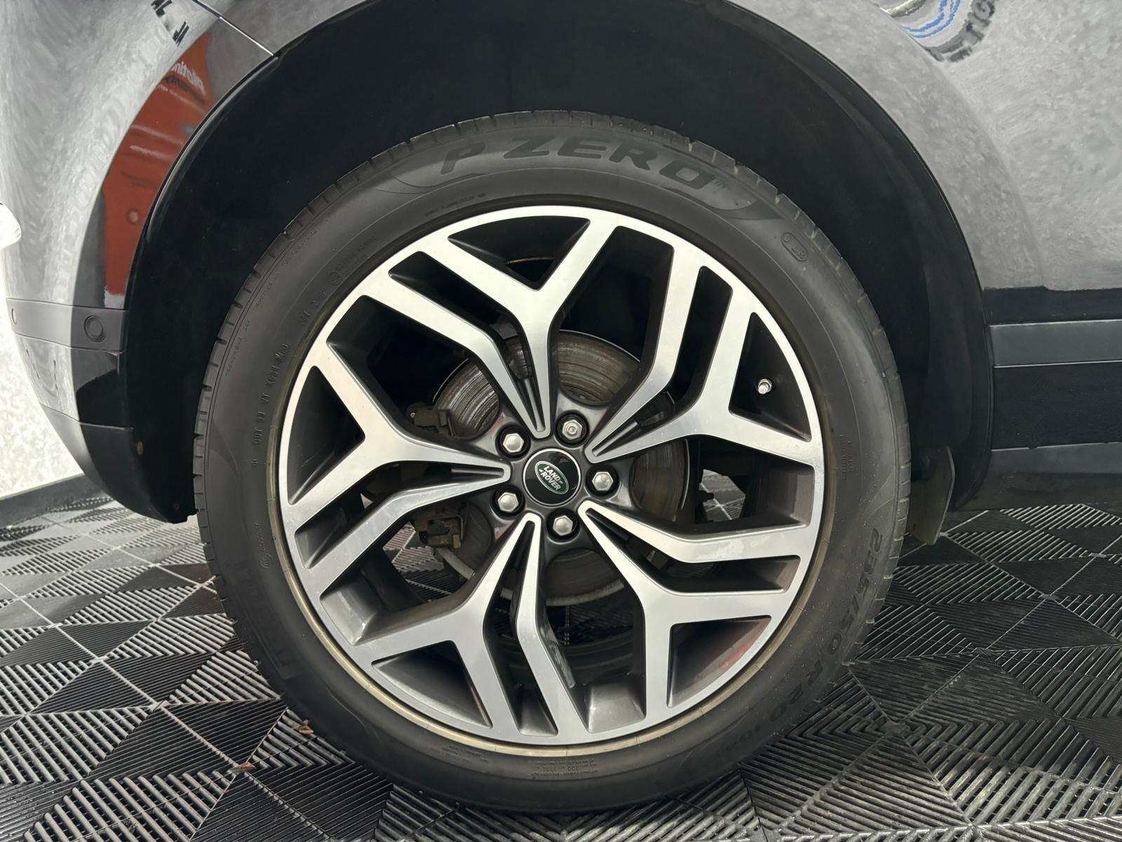 Land Rover Range Rover Evoque view 40