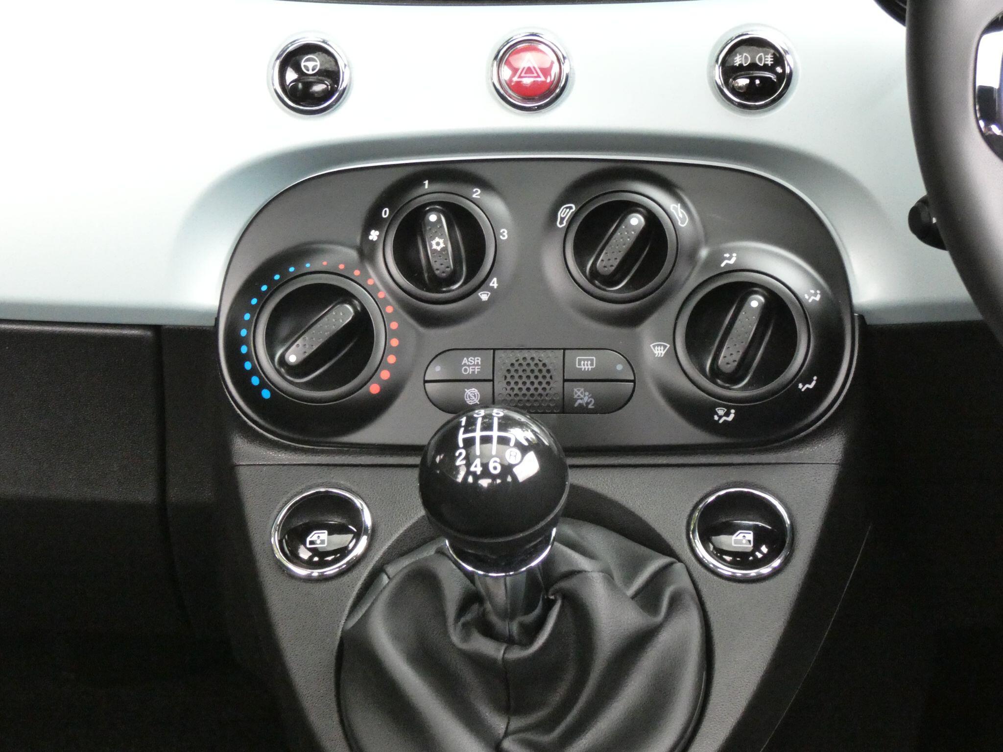 Fiat 500 view 22