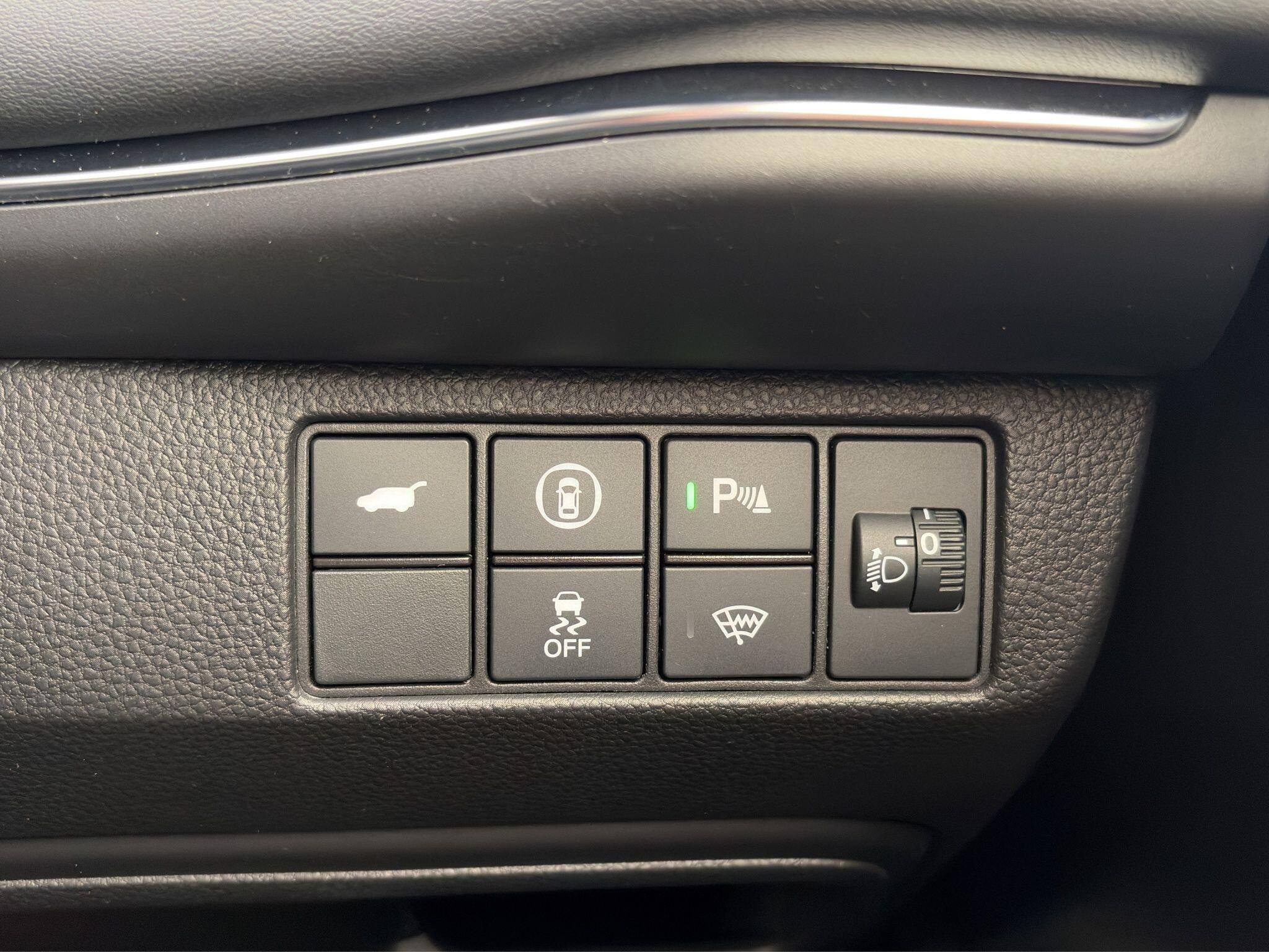 HR-V
