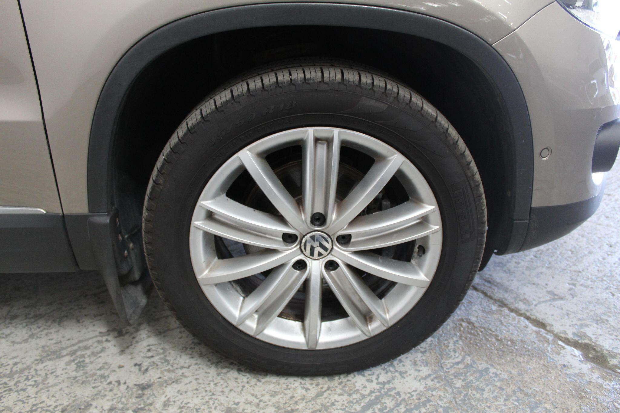 Volkswagen Tiguan view 55