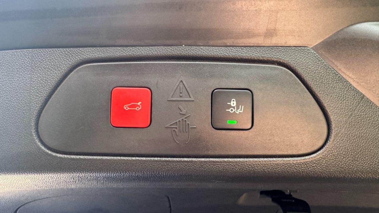 Vauxhall Grandland X view 34