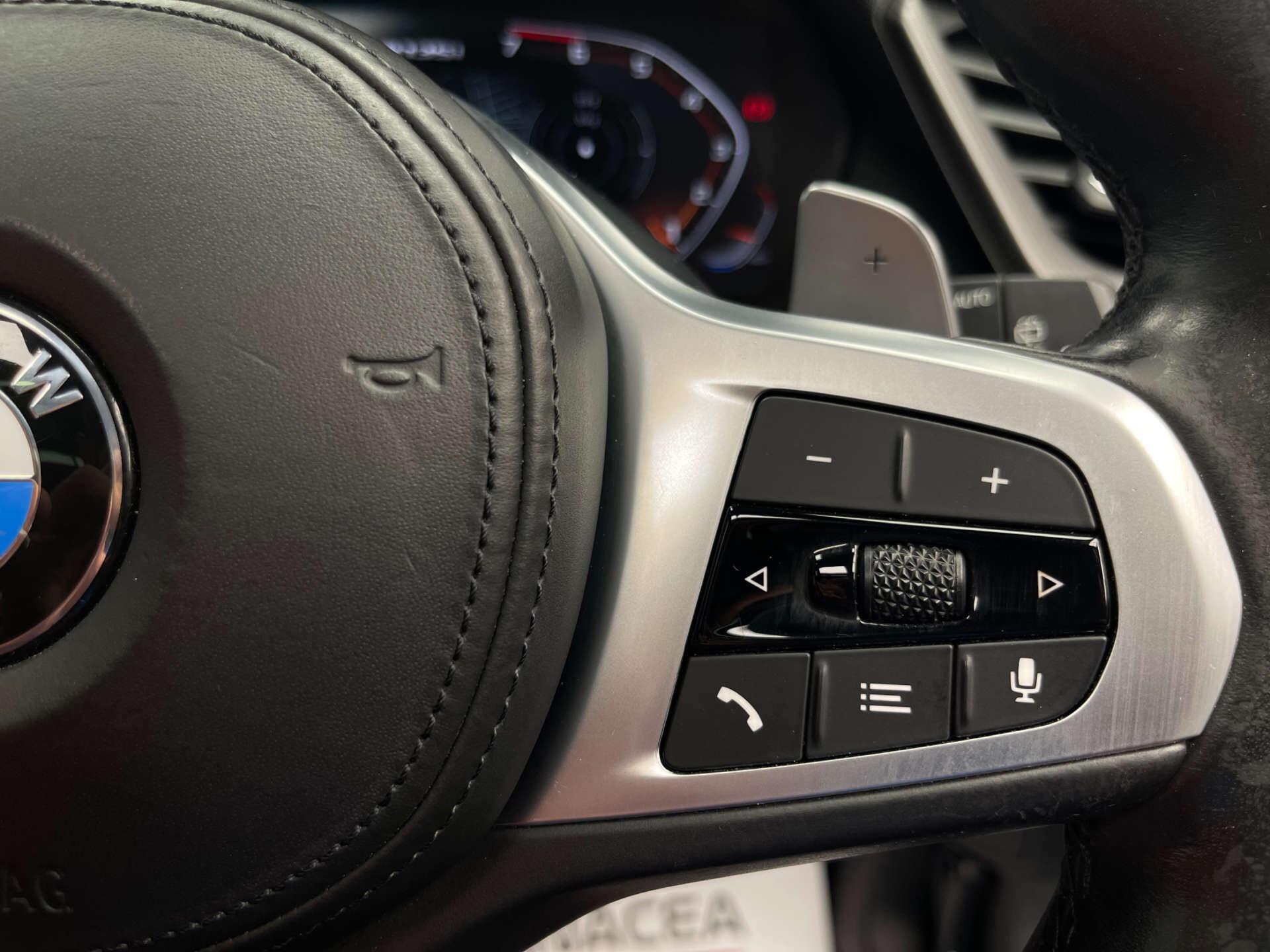 BMW 1 Series view 18
