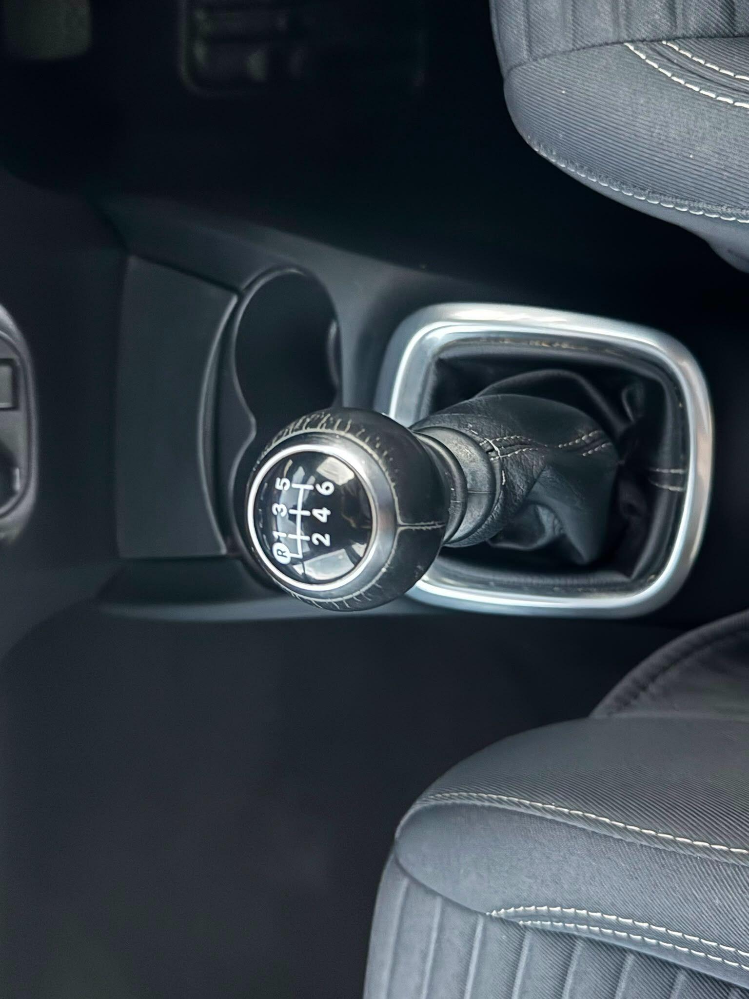 Toyota Yaris view 29