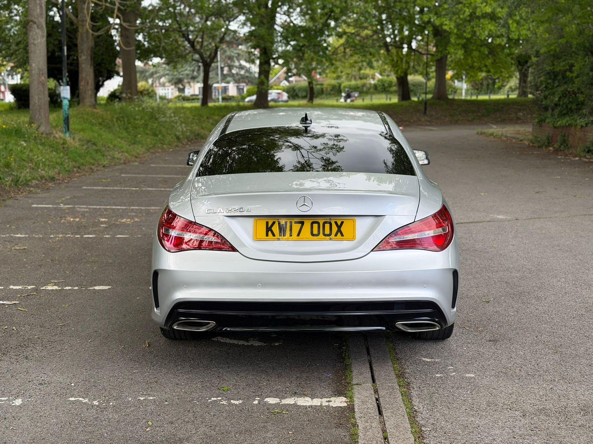 Mercedes-Benz Cla view 5