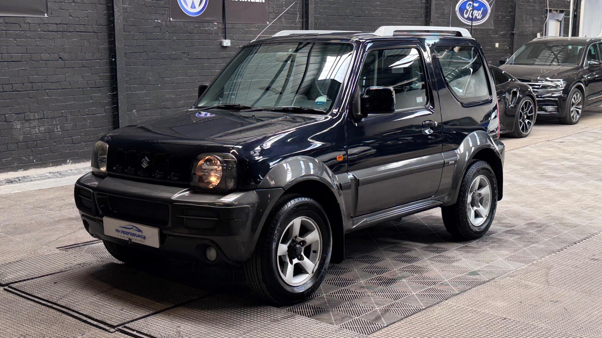 Suzuki Jimny view 26
