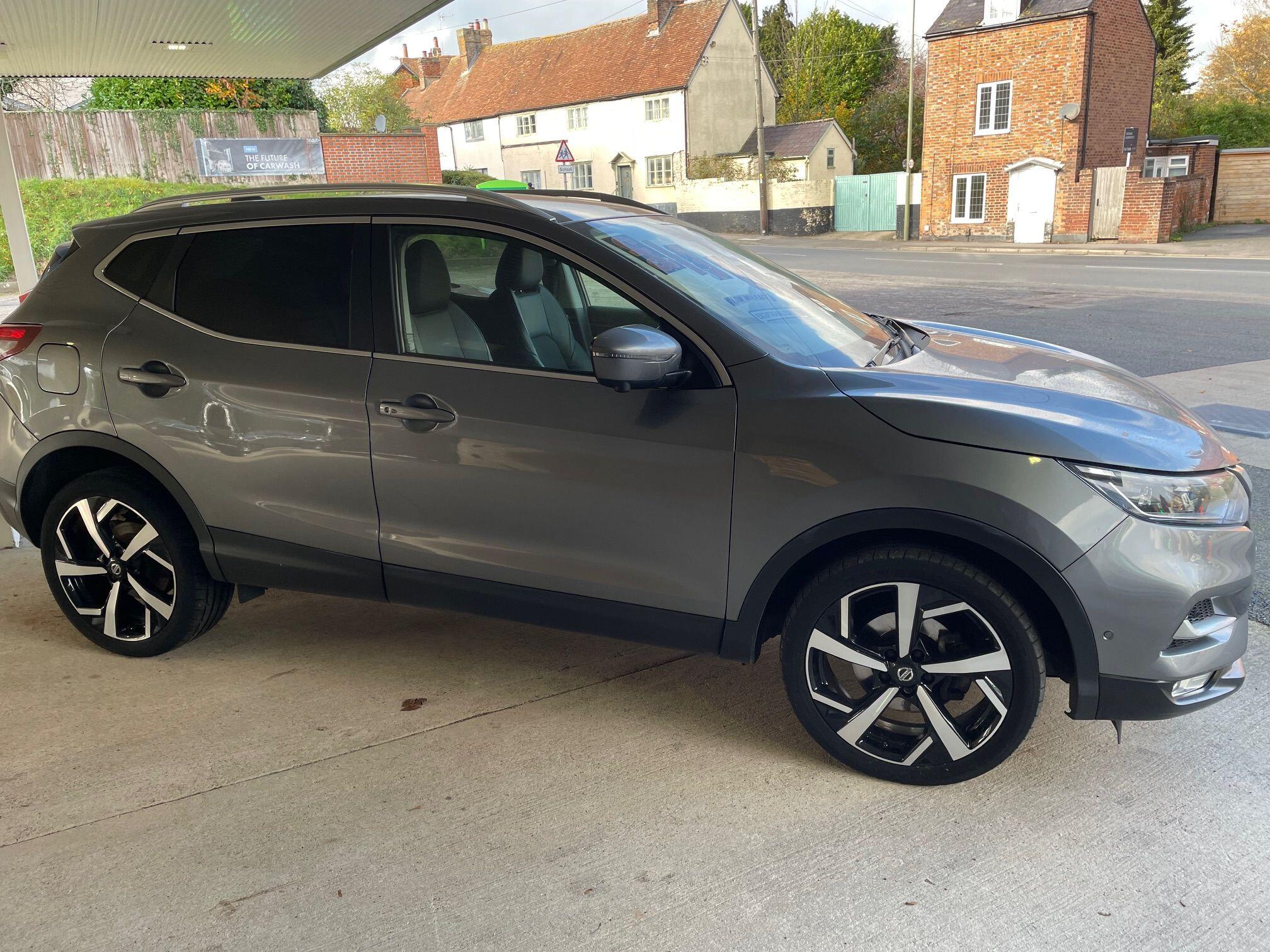 2018 Nissan Qashqai 1.3 DIG-T Tekna DCT Auto Euro 6 (s/s) 5dr • 33,000 miles image 8