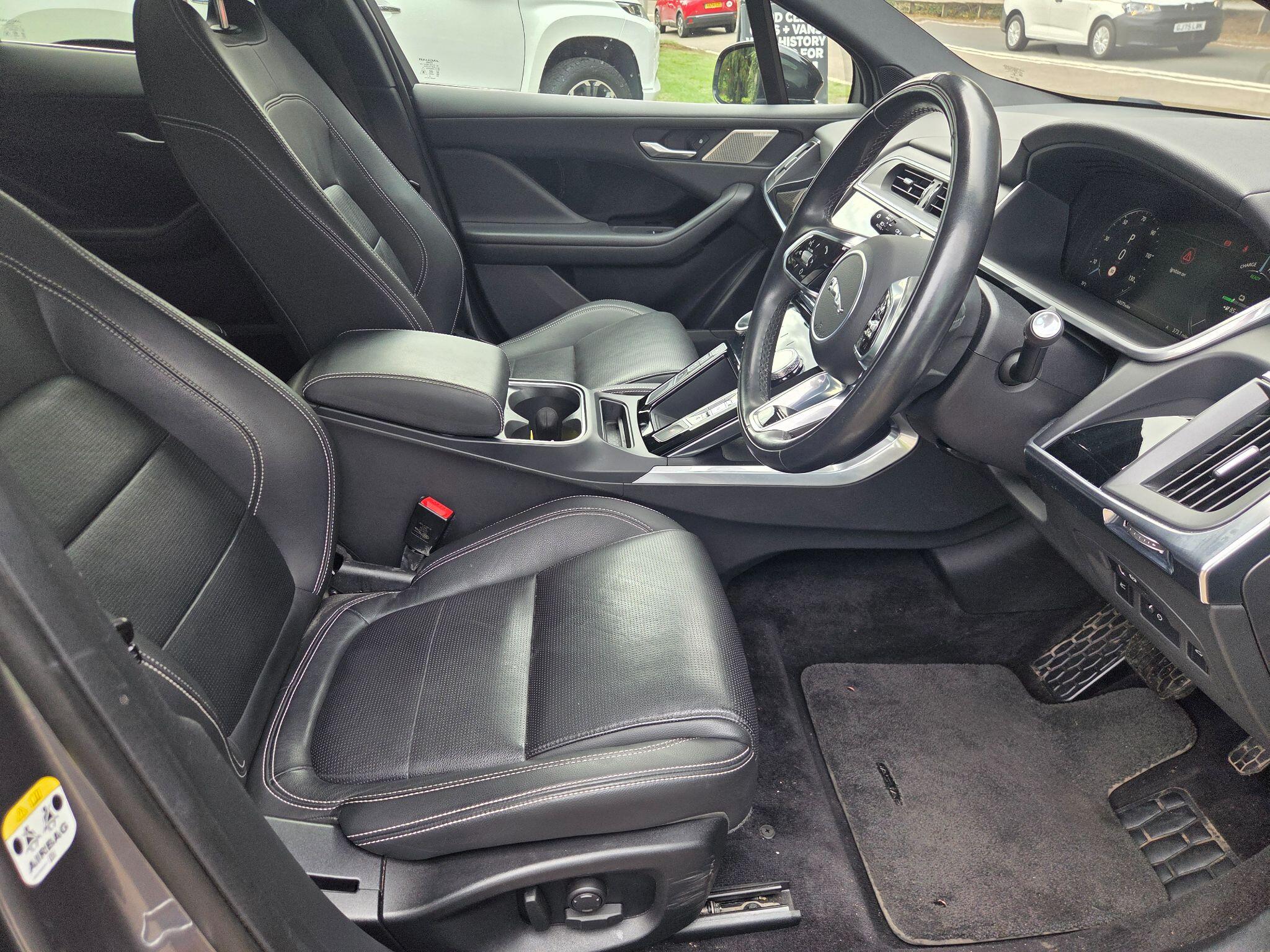 Jaguar I-Pace view 11