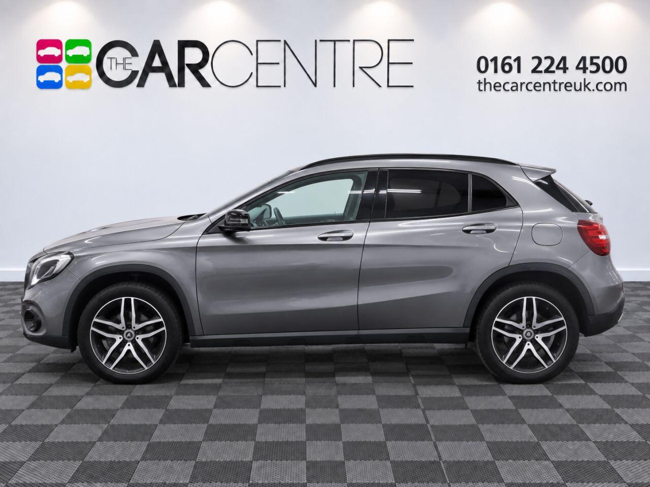 Mercedes-Benz GLA view 6