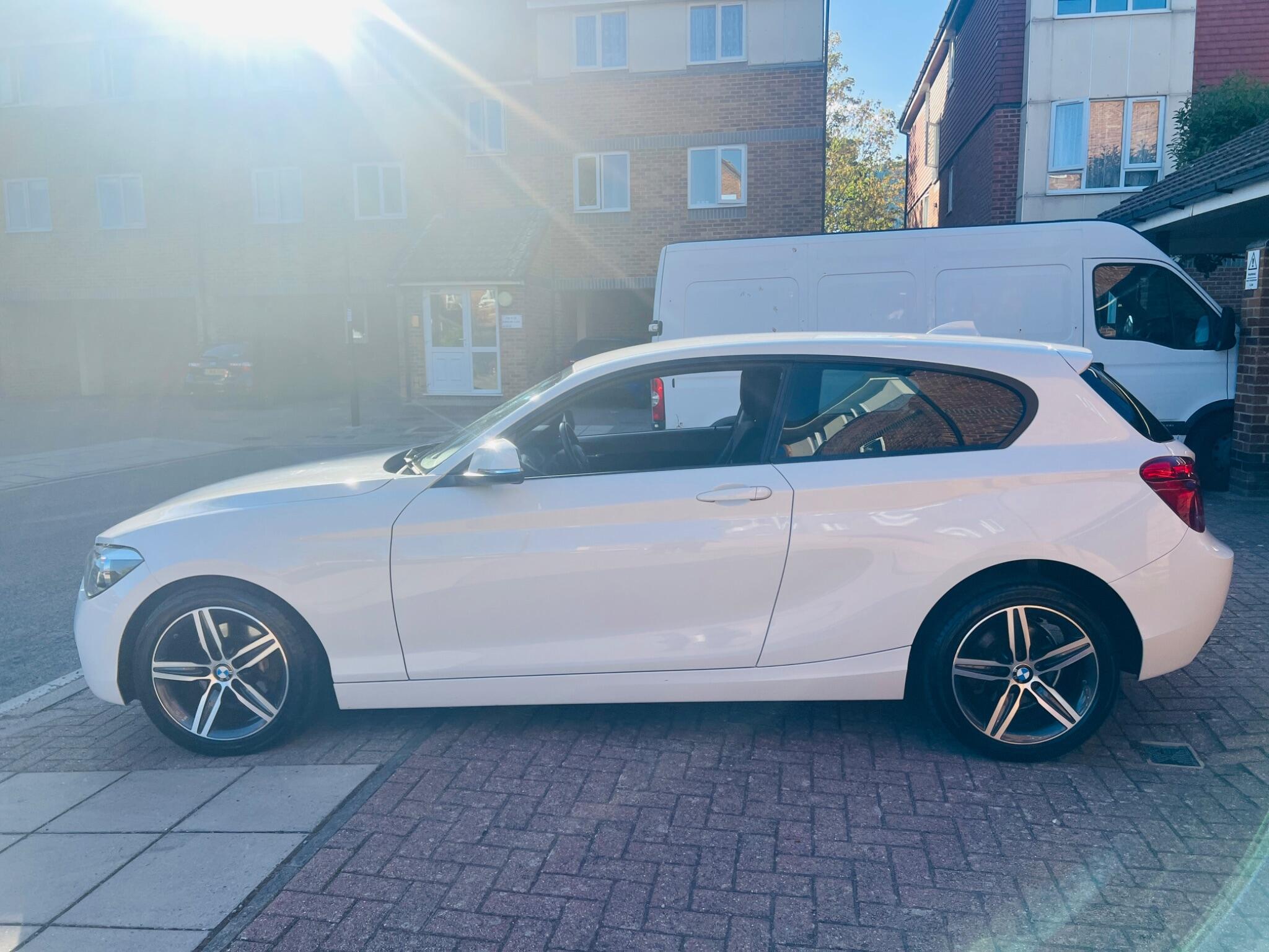 BMW 1 Series view 20